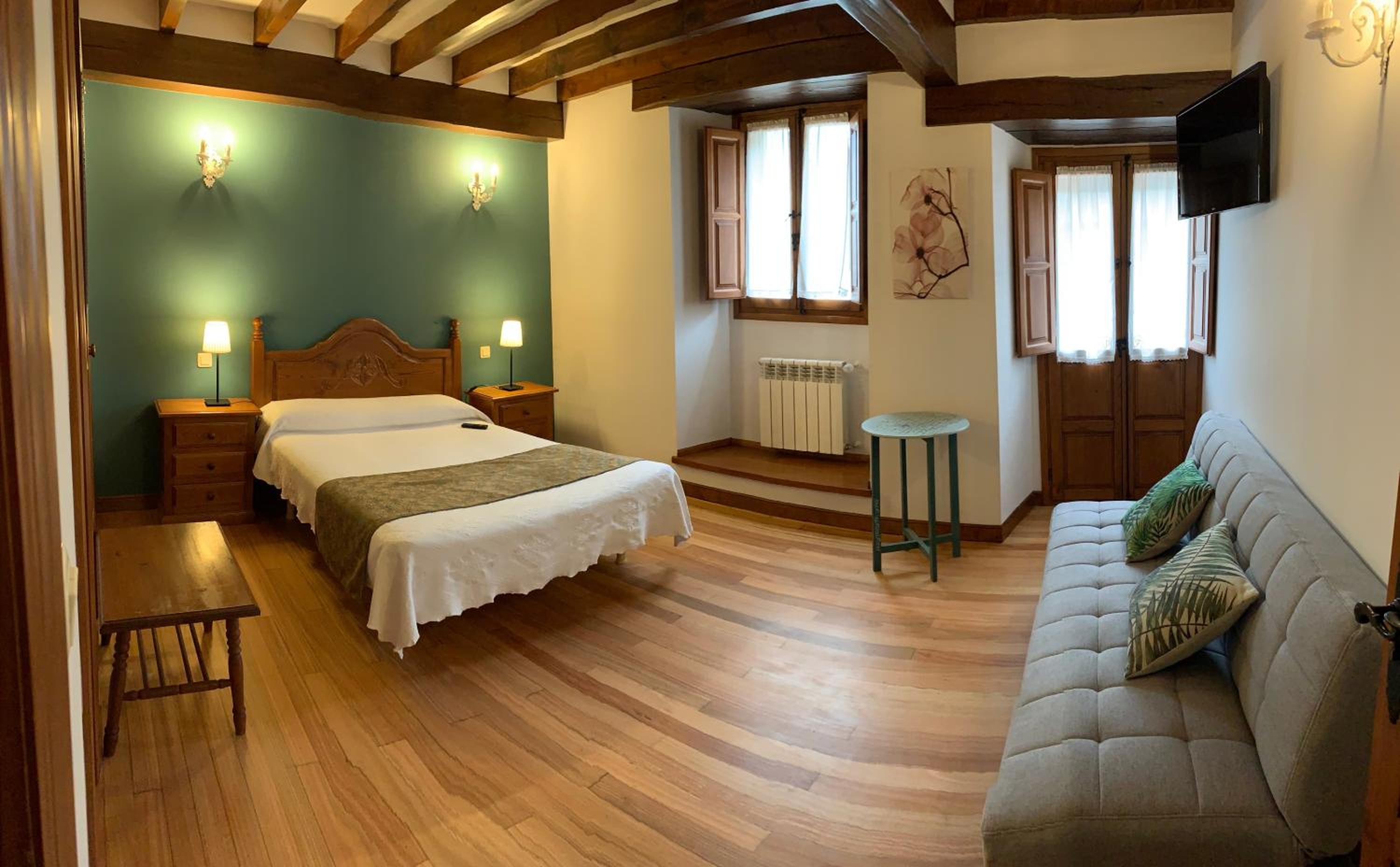 Habitación Doble Deluxe con Cama Extra