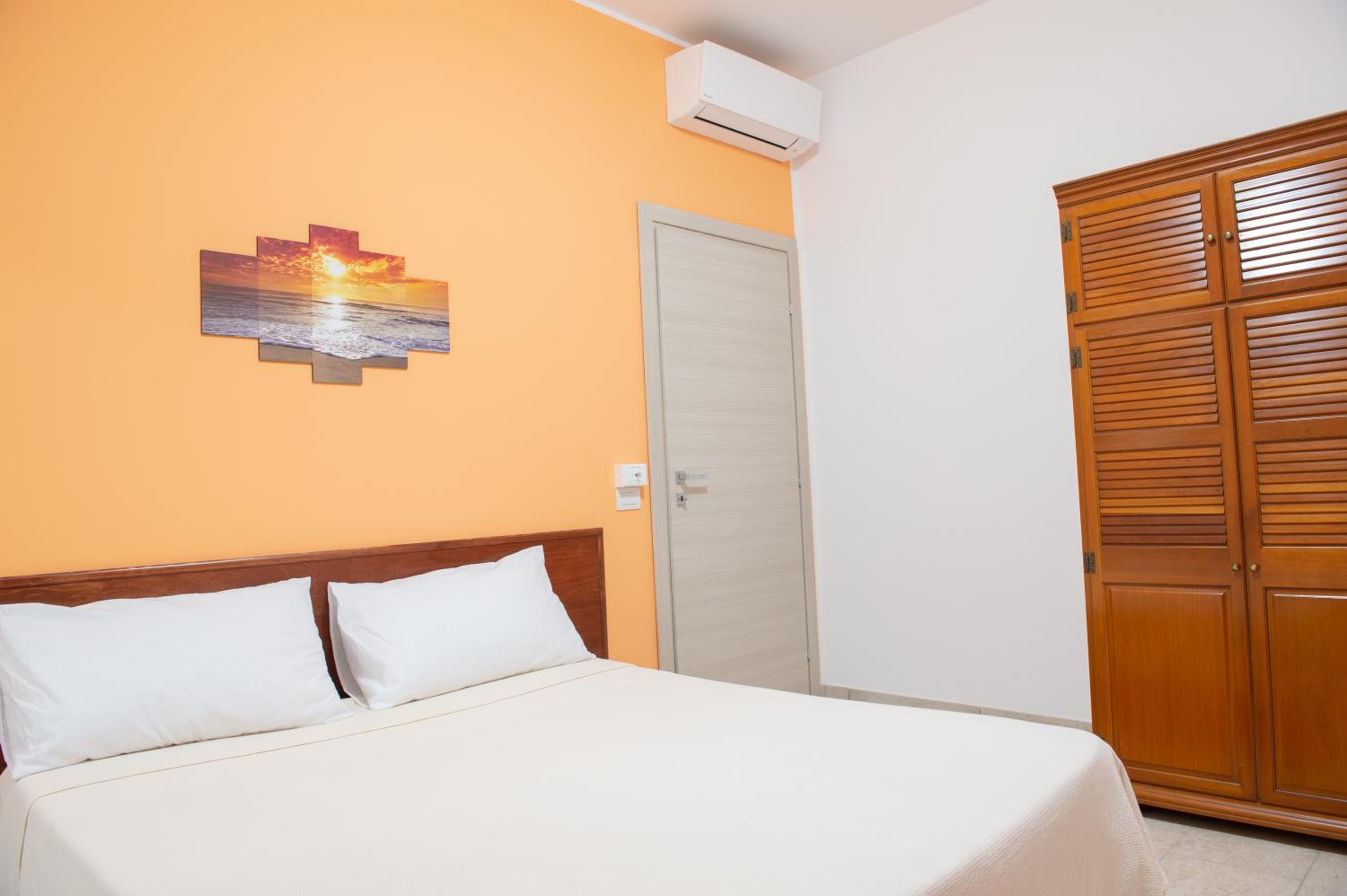 Double or Twin Room with Private Bathroom