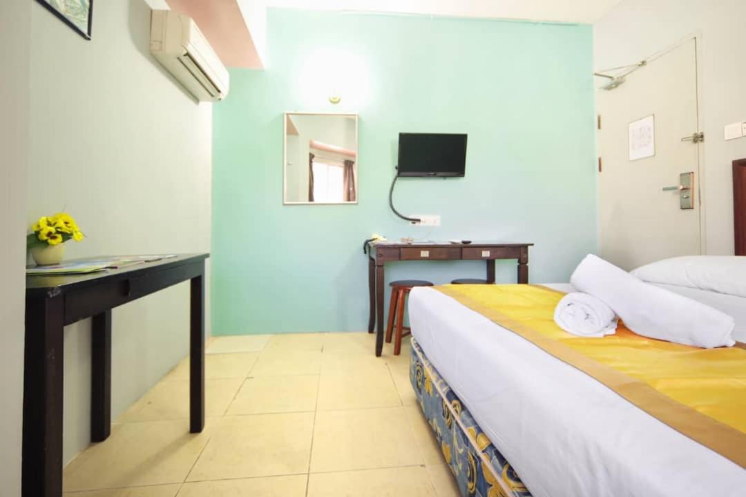 Standard Queen Room - Photo 4