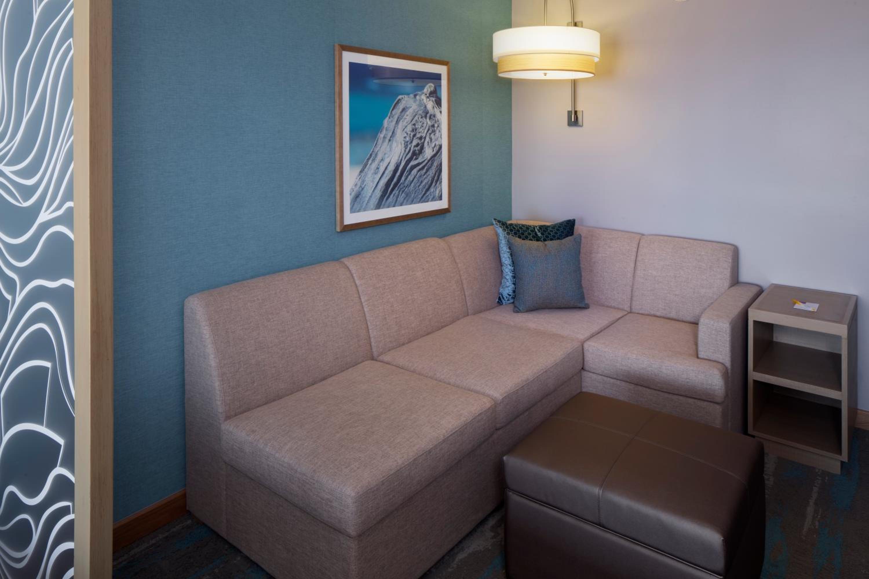 Double Room with Two Double Beds and Sofa Bed photo 3