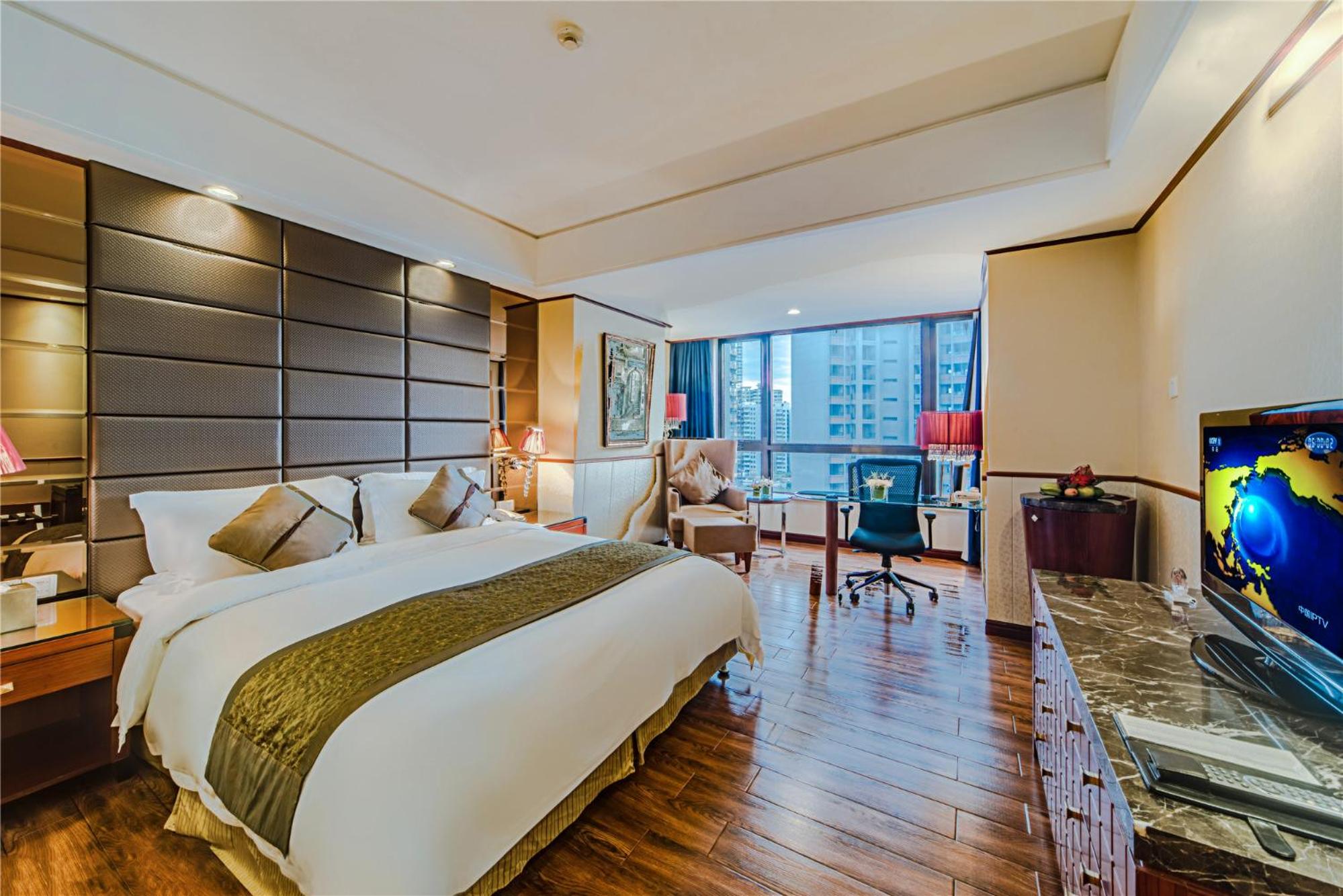Deluxe Queen Room photo 1