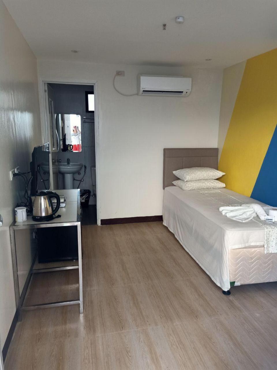 Budget Single Room