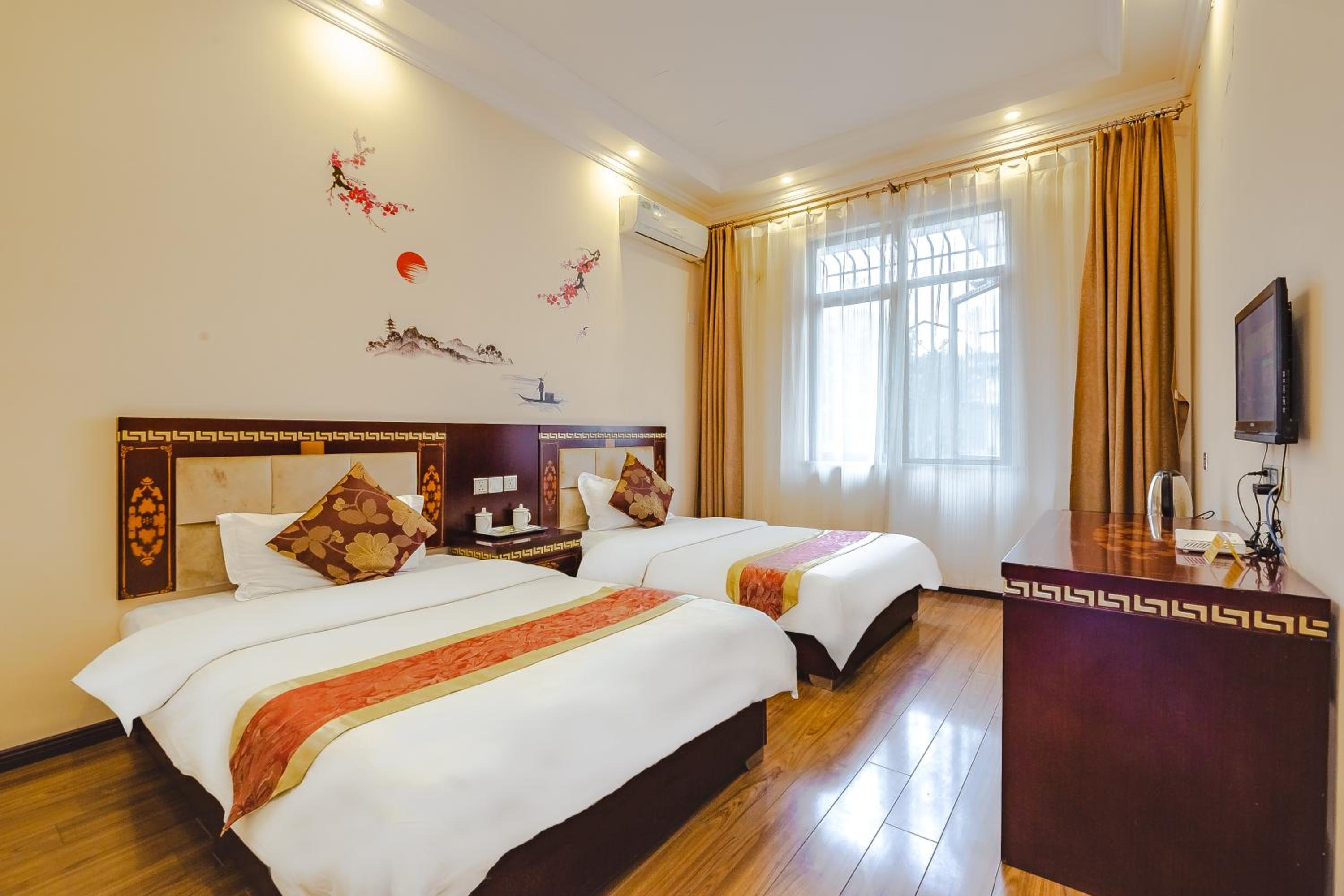 Standard Twin Room photo 1