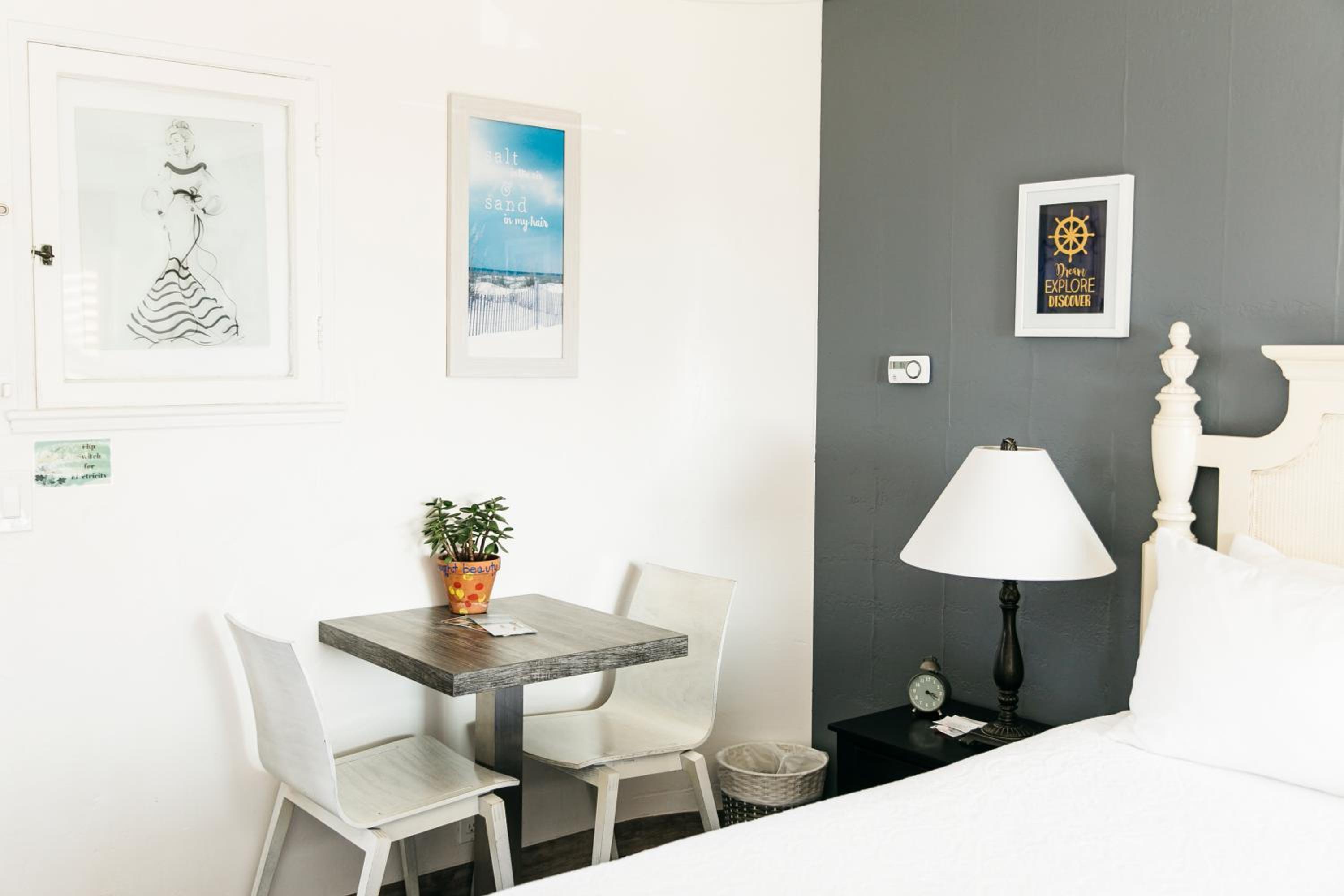 Queen Room With Ocean View photo 3