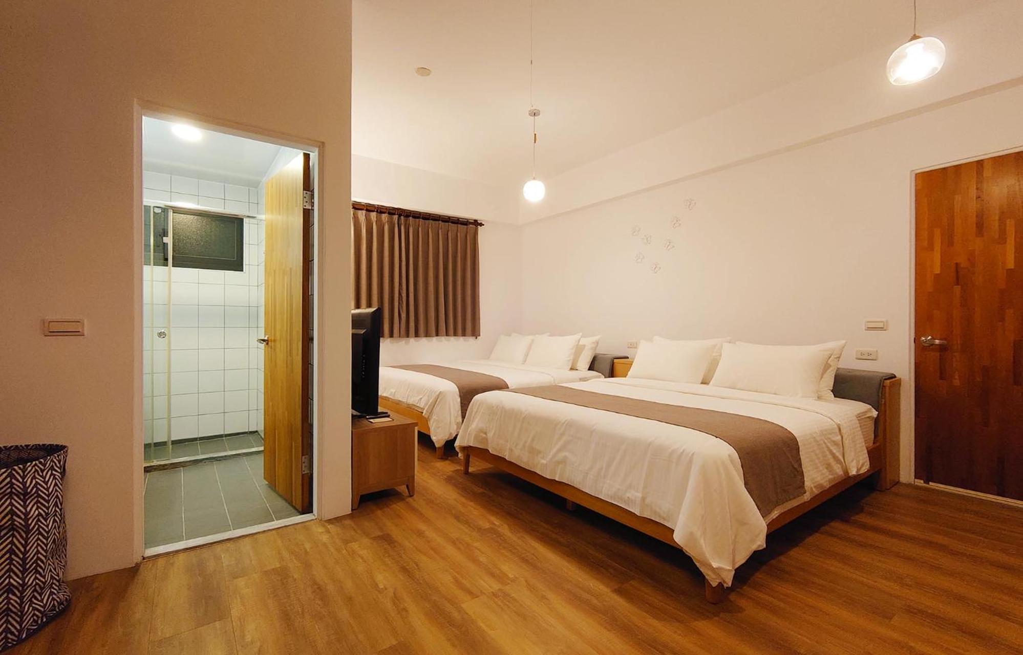Deluxe Quadruple Room photo 3