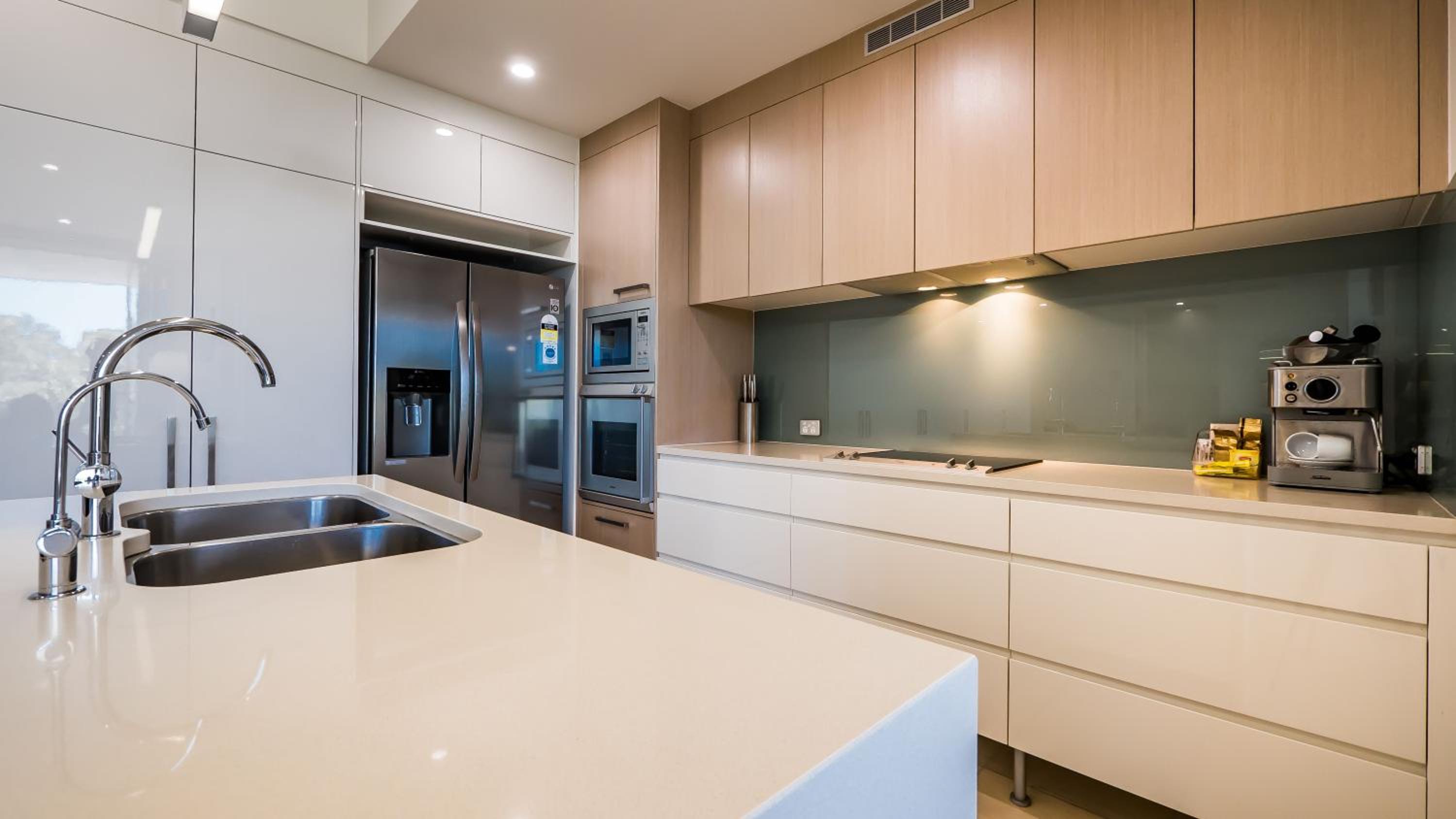 Penthouse Apartment photo 2