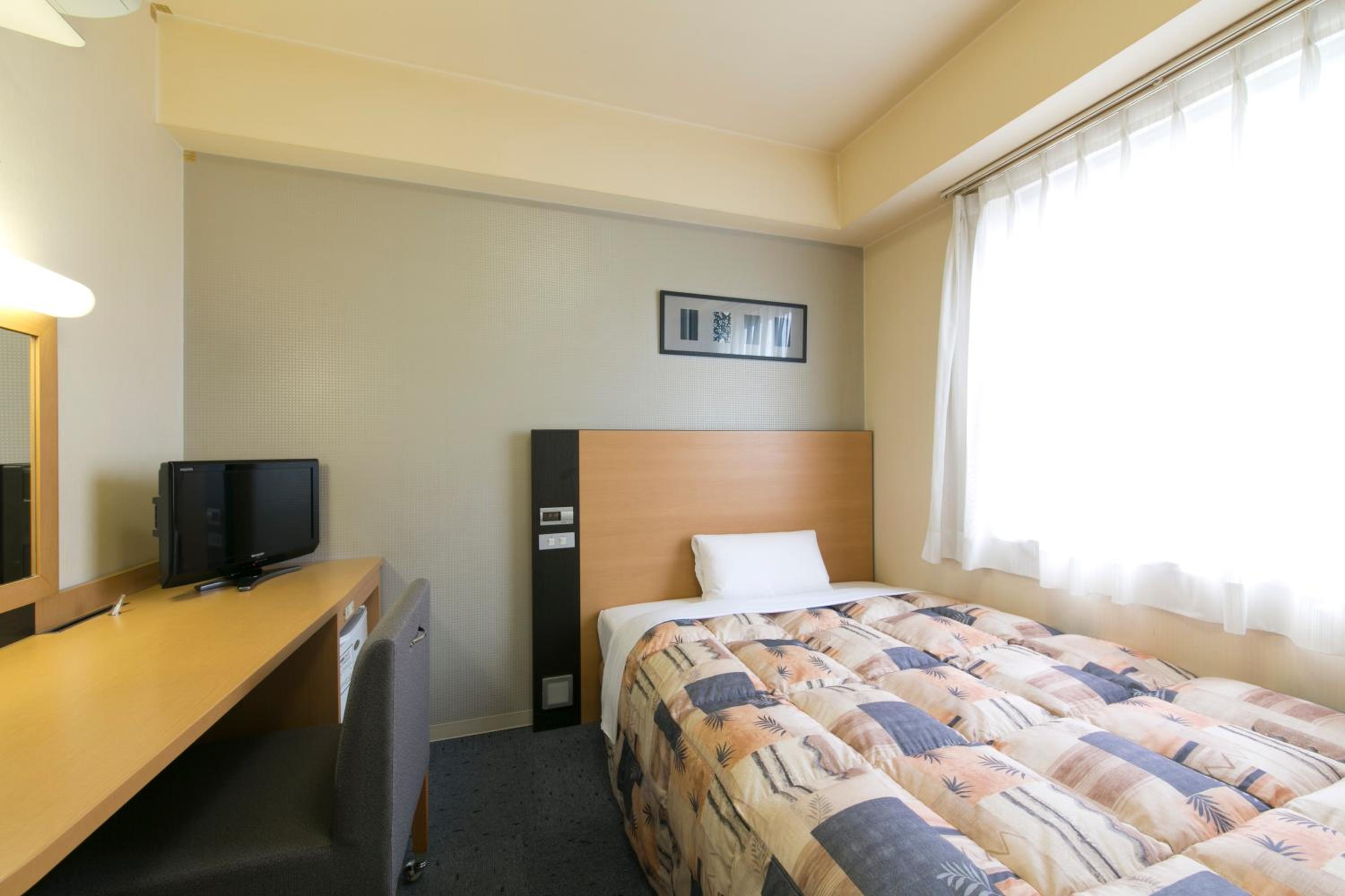 Deluxe Single Room - Non-Smoking photo 1