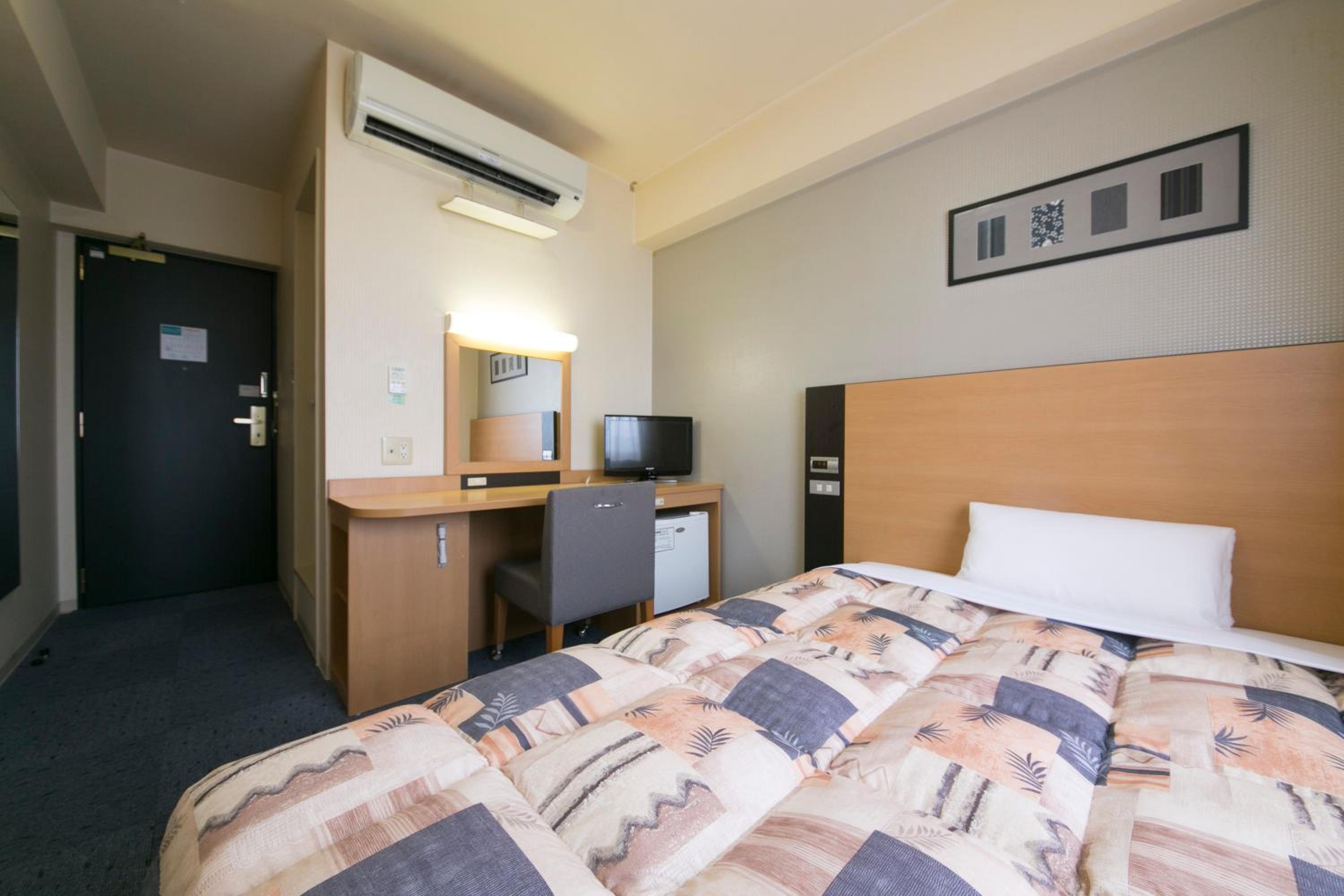Deluxe Single Room - Smoking photo 3
