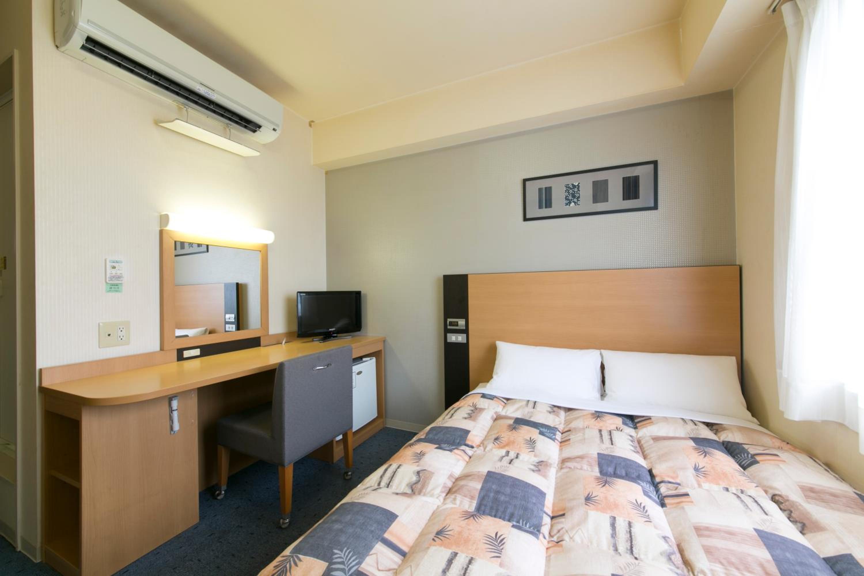 Economy Double Room - Non-Smoking - Photo 1