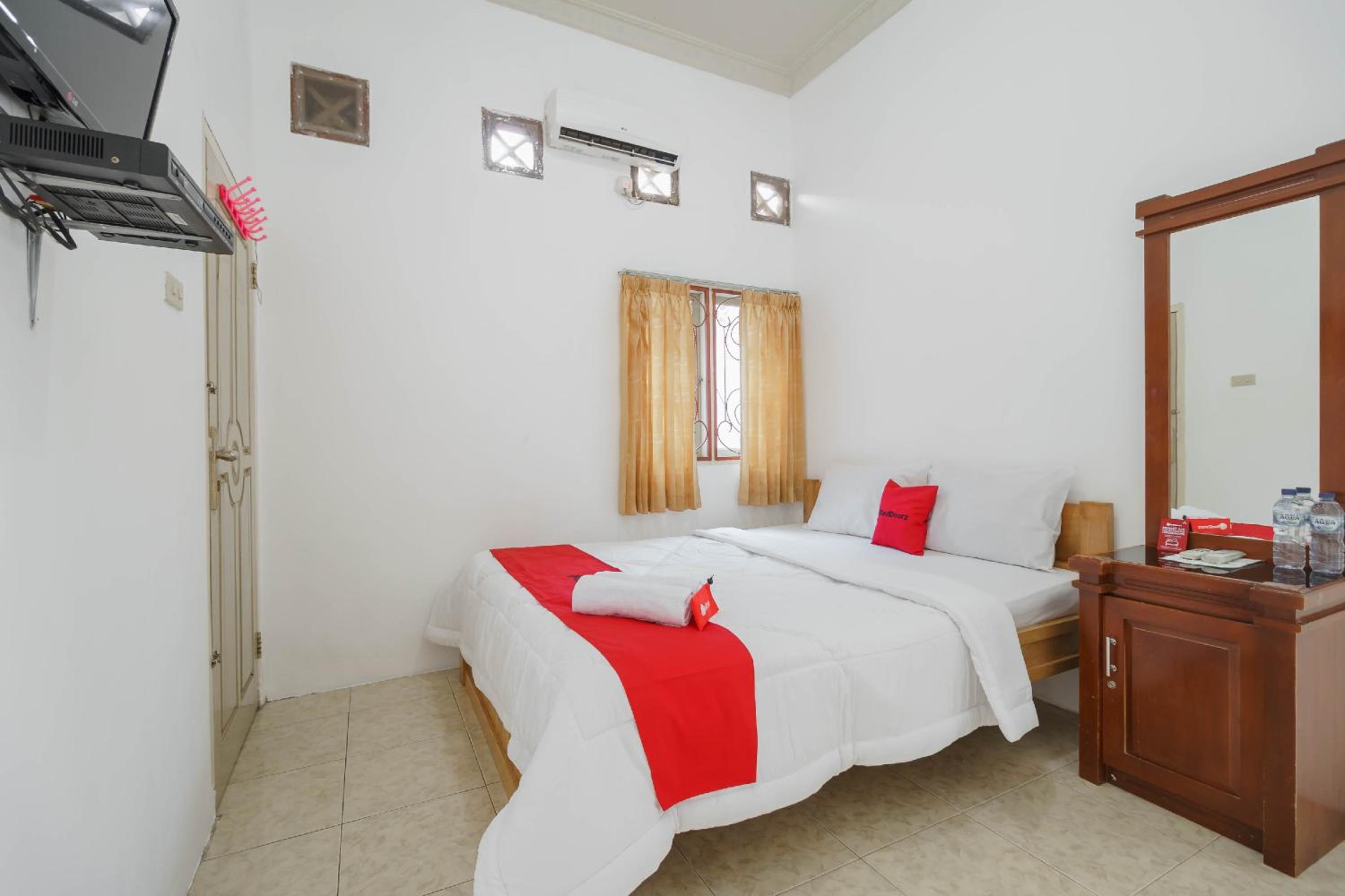 Double Room - Photo 3