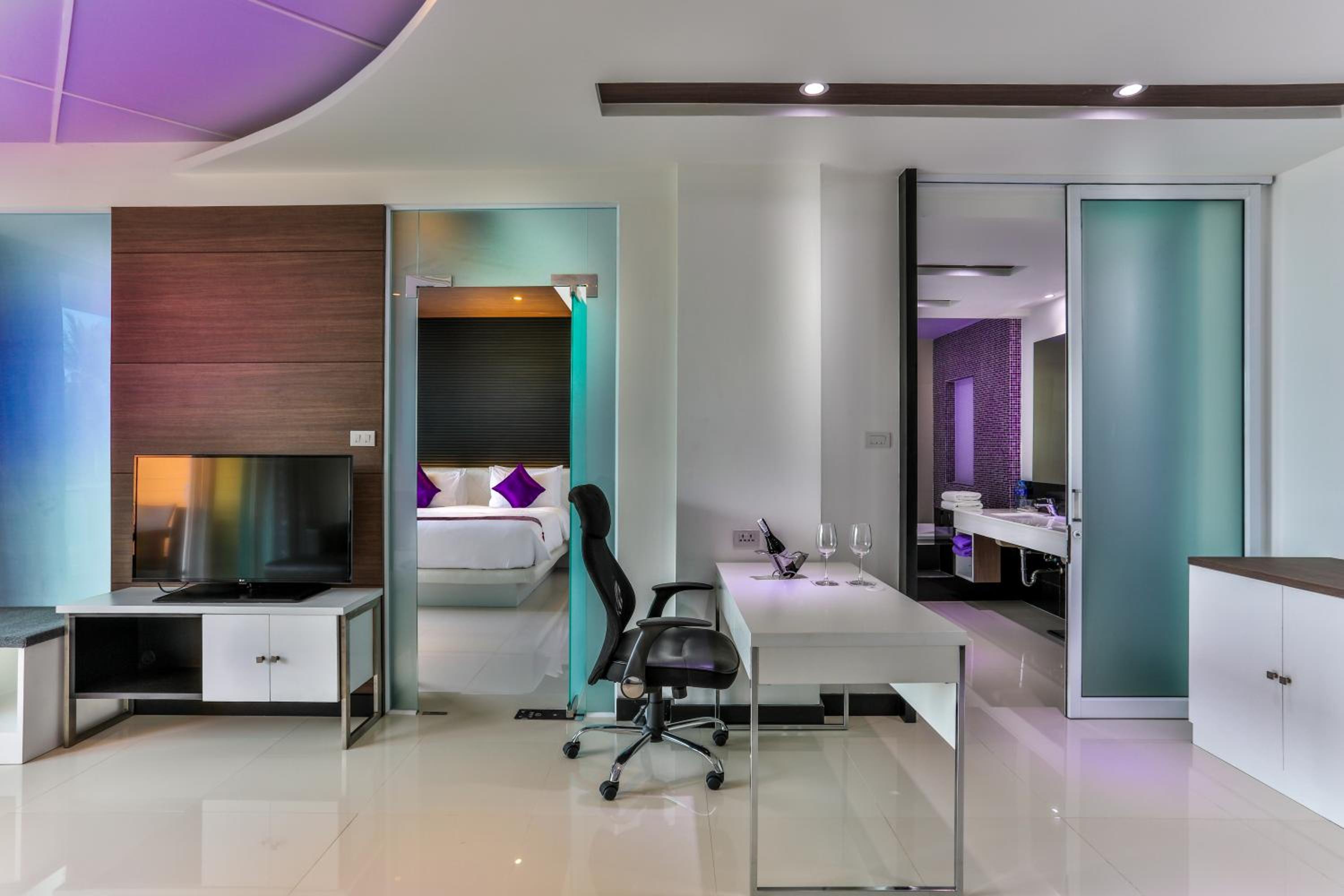  Premium Suite - Photo 4