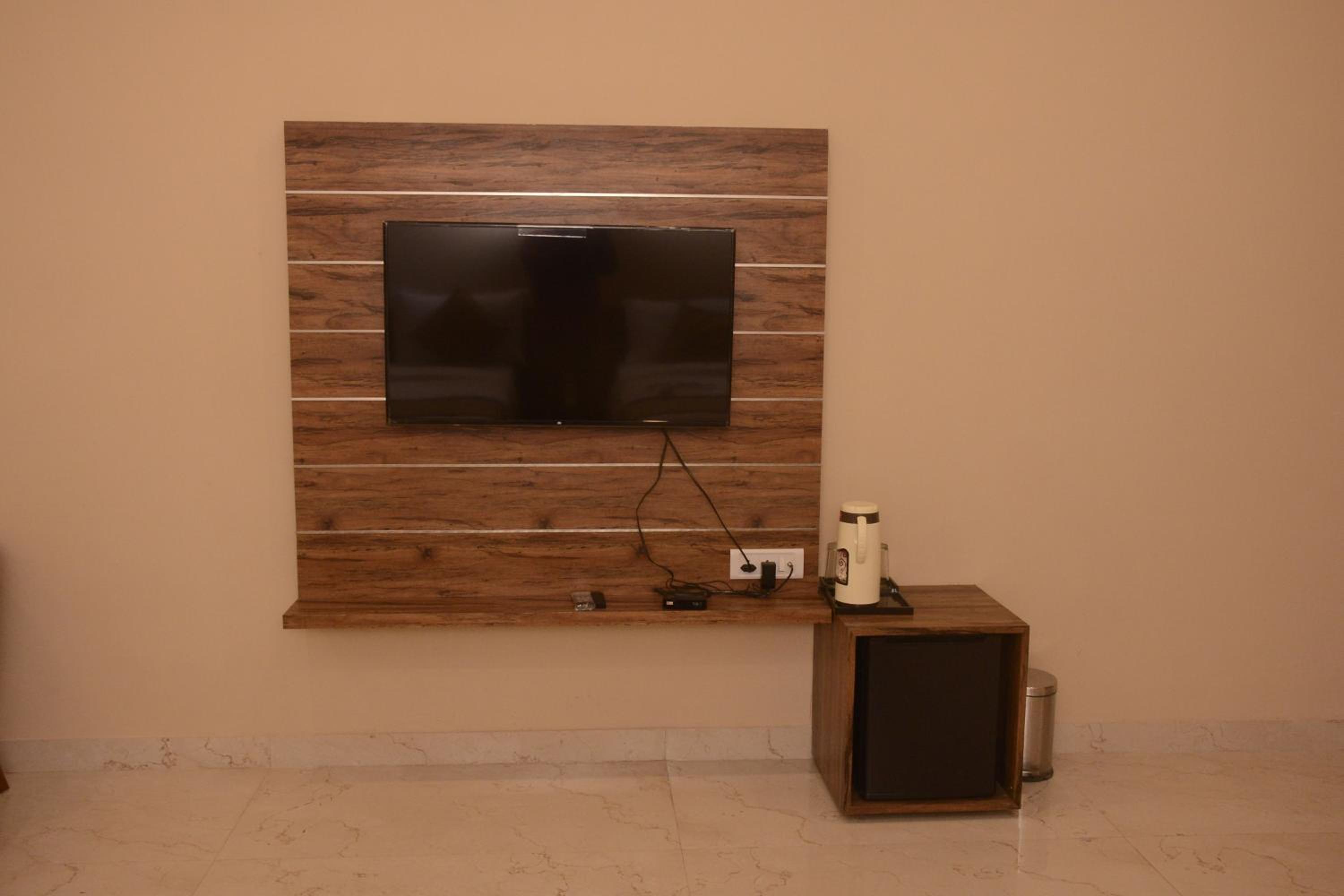 Deluxe Room - Photo 2