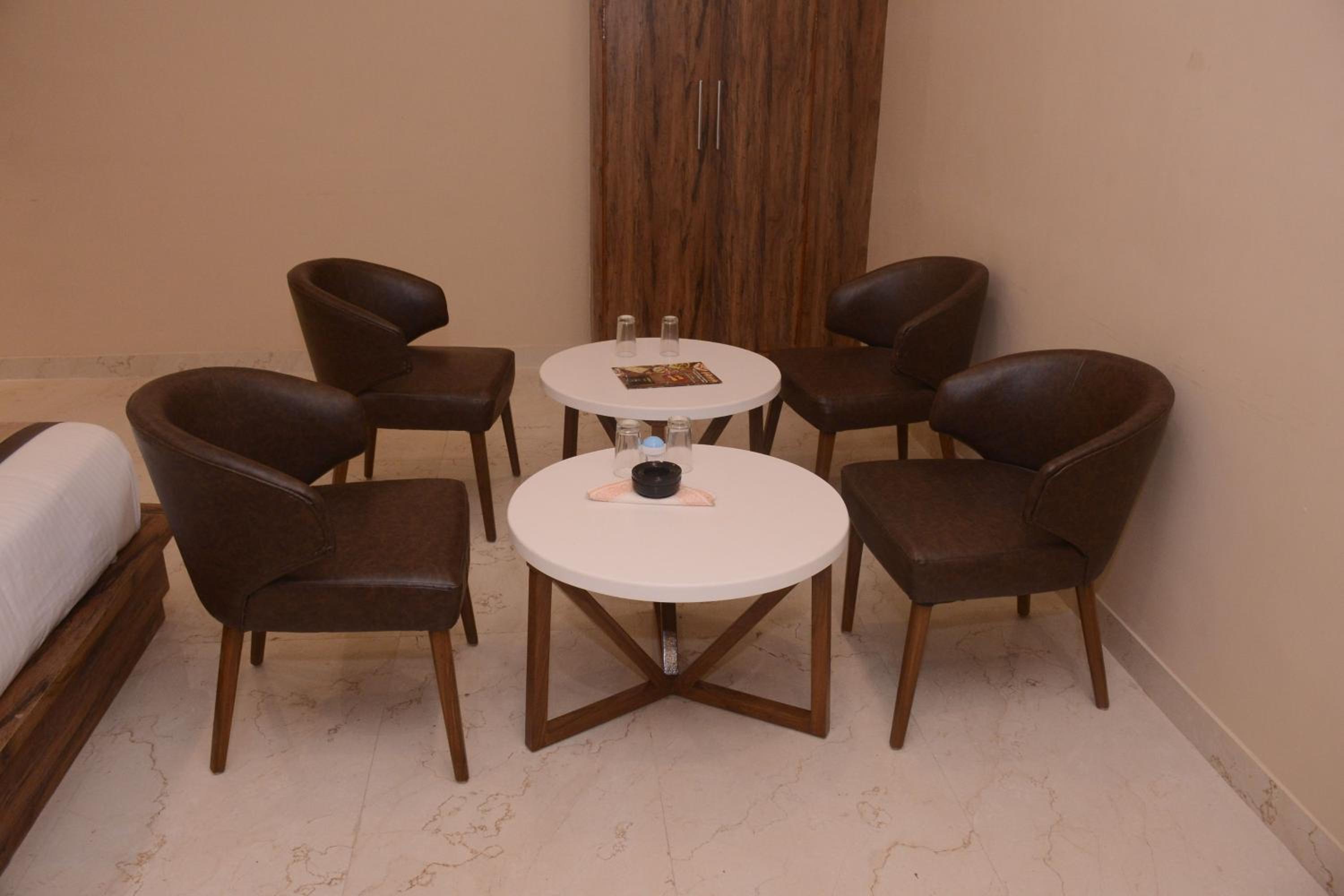 Family Suite - Photo 11