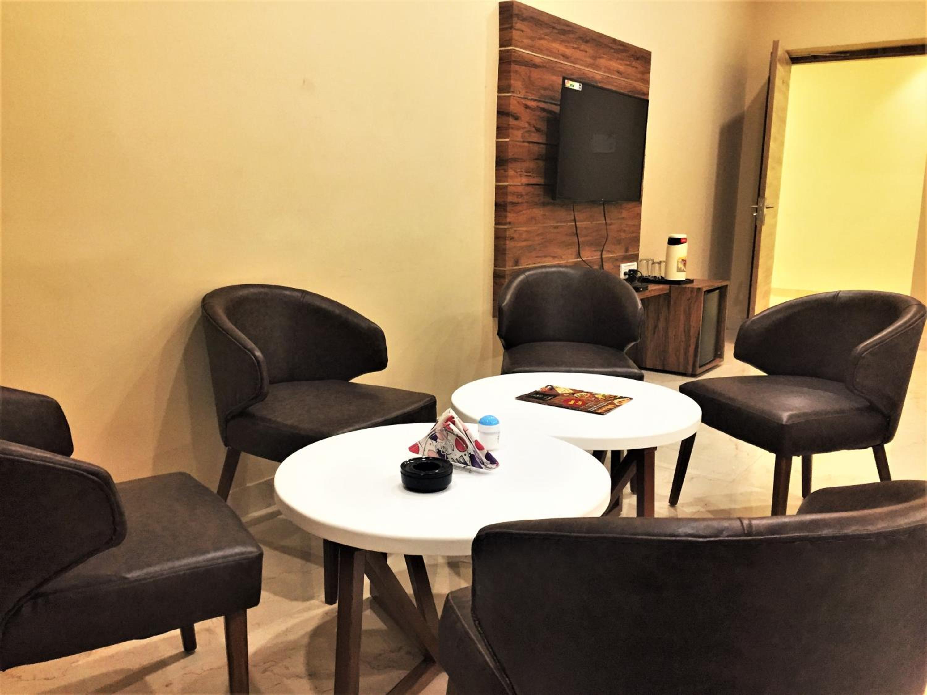 Family Suite - Photo 9