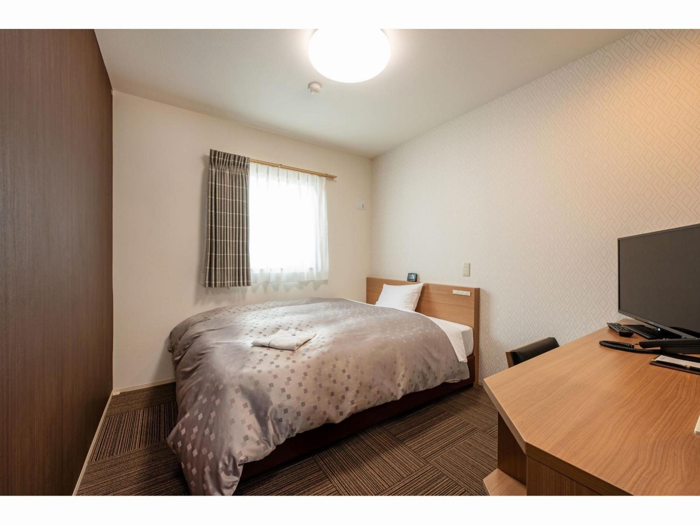 Double Room for Single Use - Non-Smoking photo 2