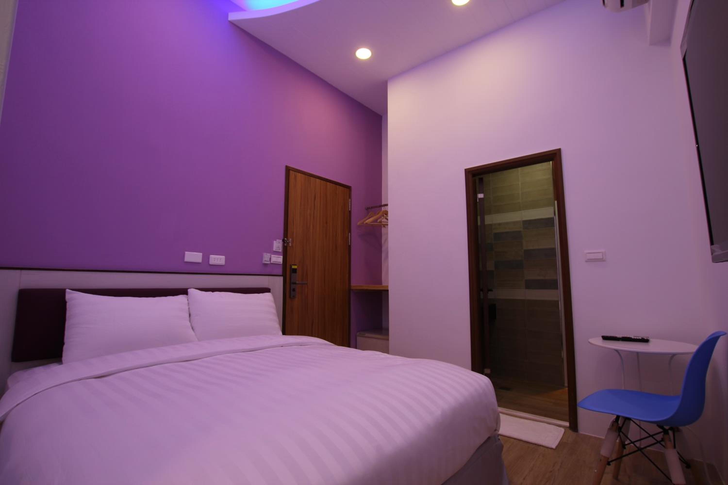 Three-Bedroom Villa photo 2