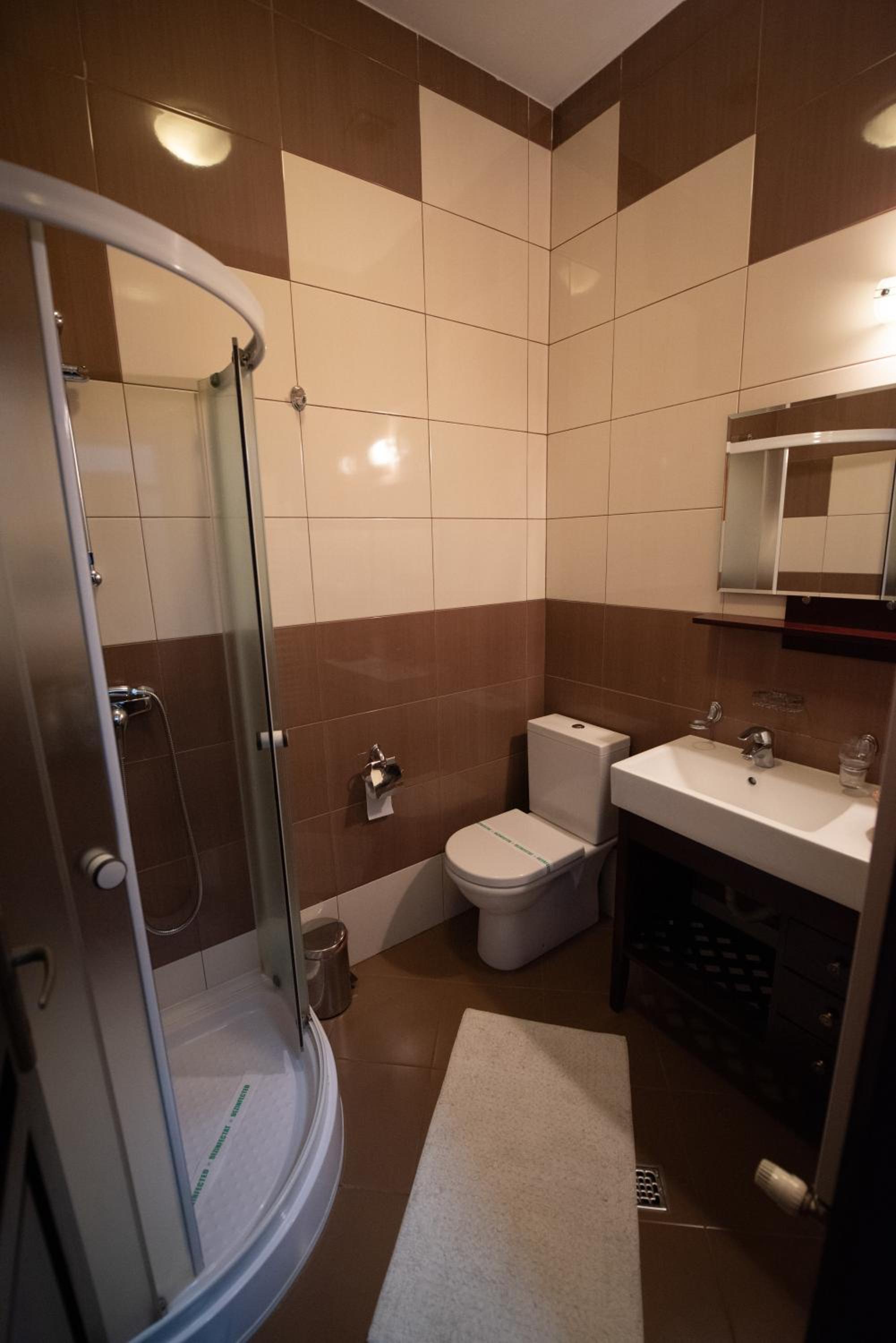 Double or Twin Room - Photo 49