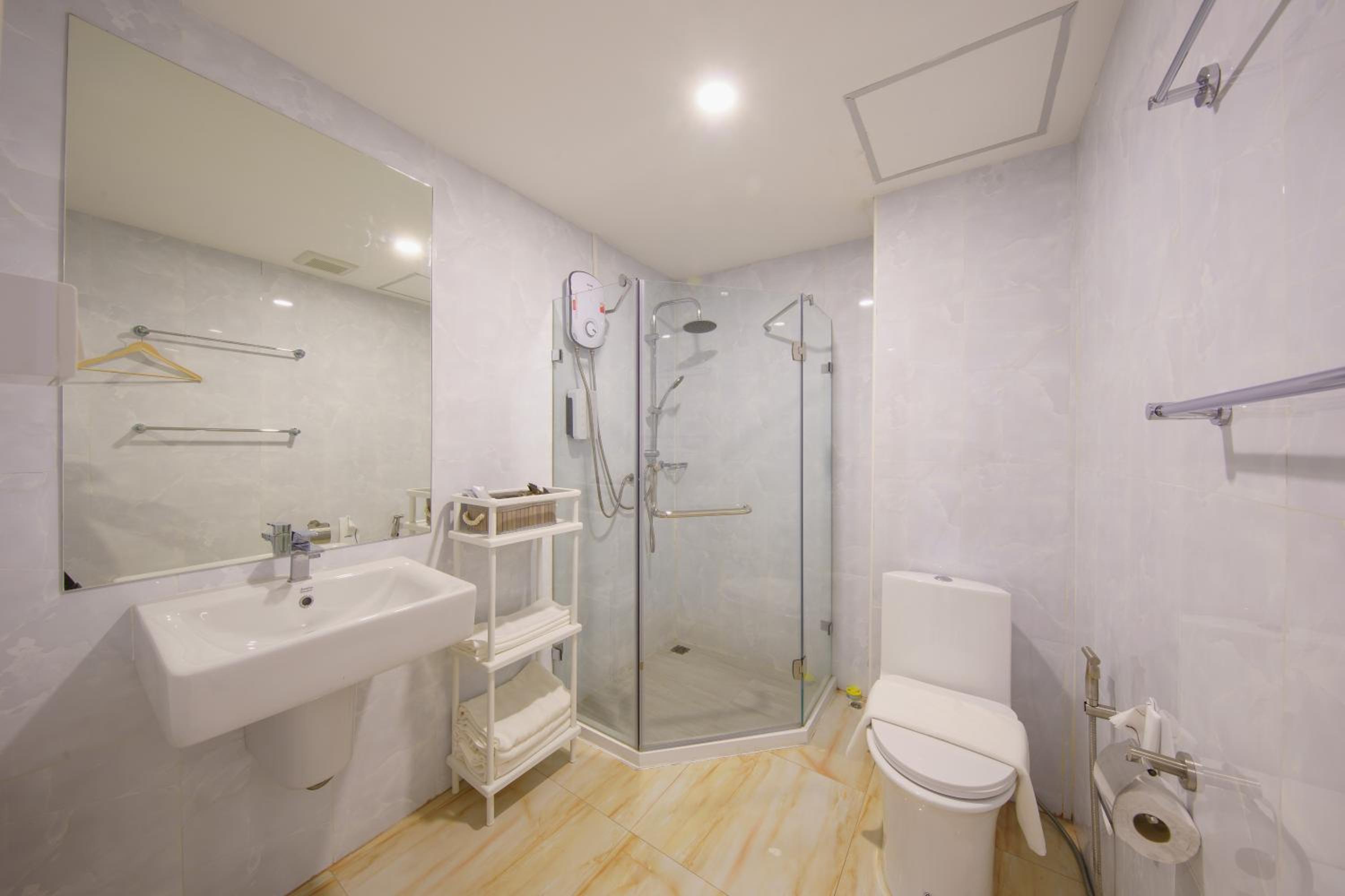 Family Studio - Photo 2