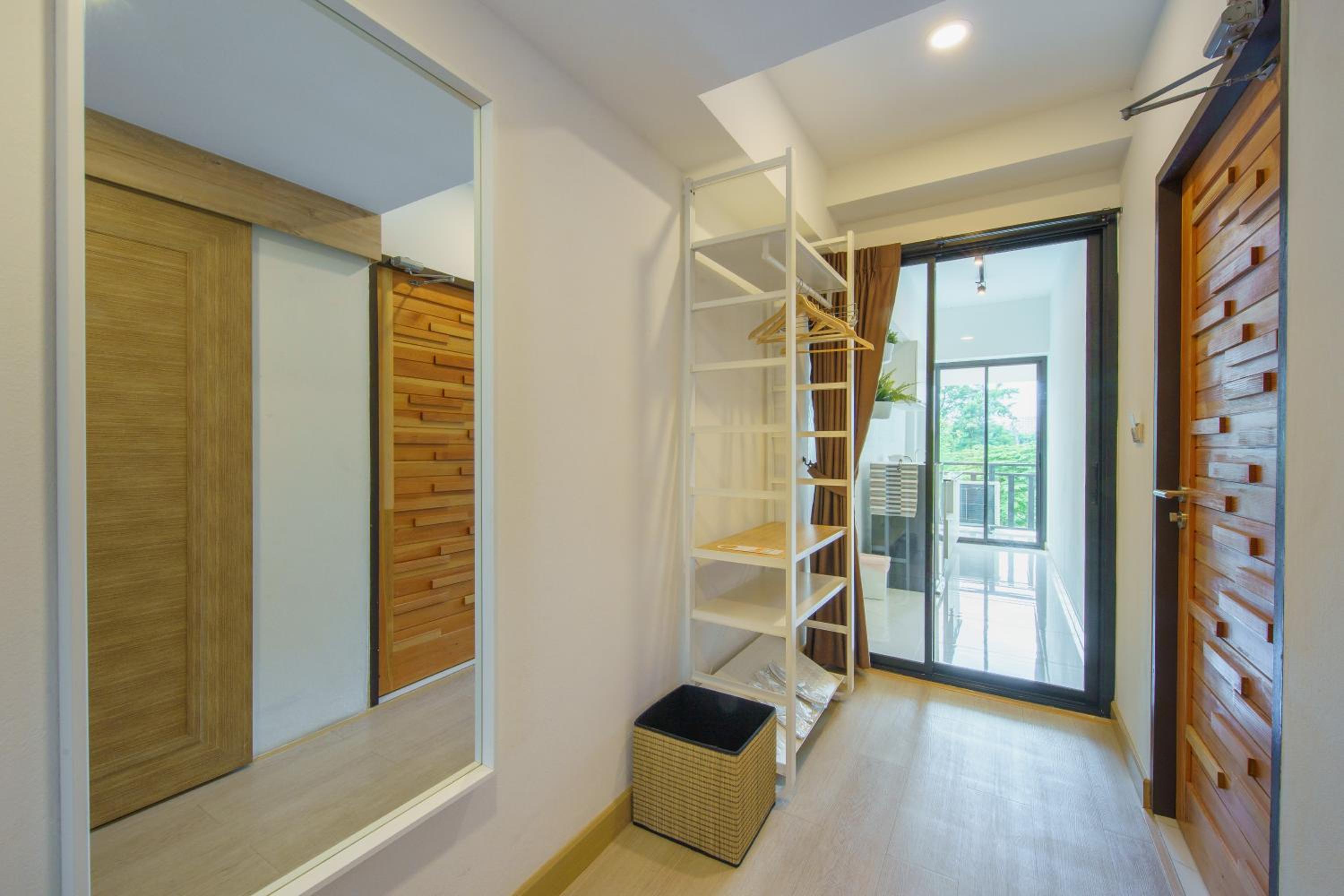 Family Studio - Photo 12