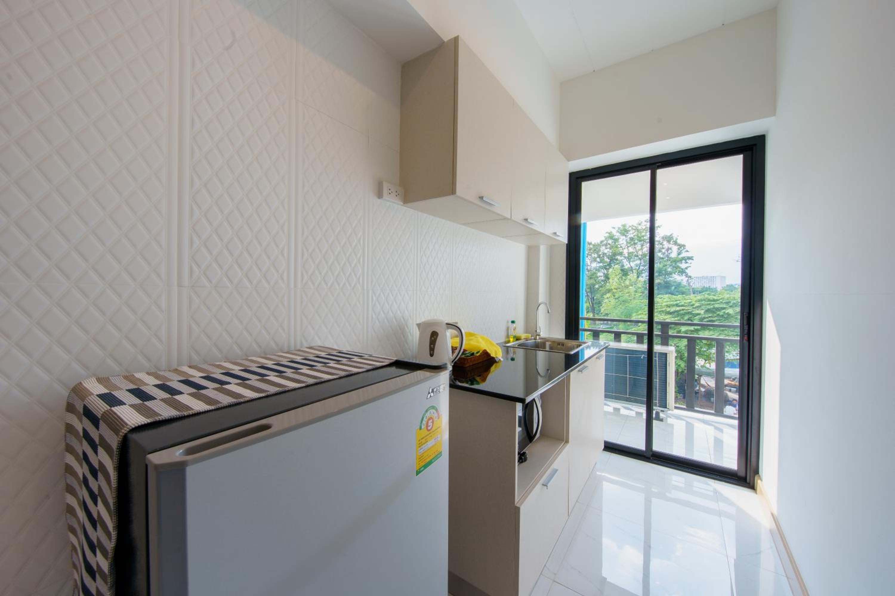 Family Studio - Photo 15