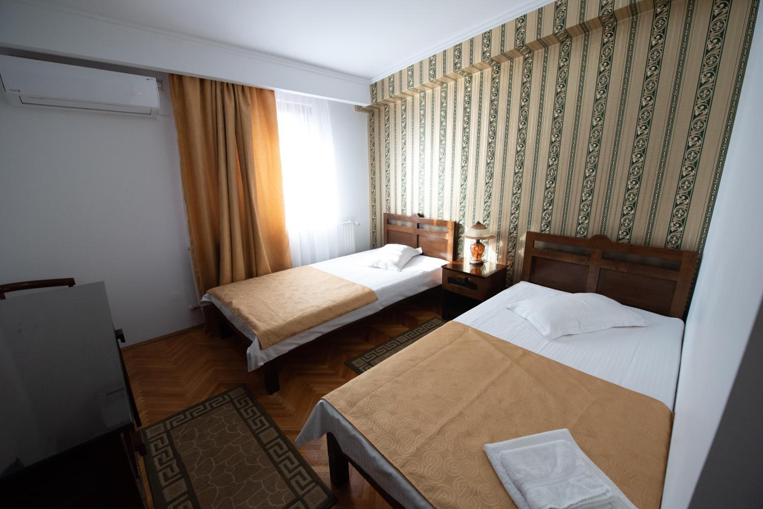 Double or Twin Room - Photo 27