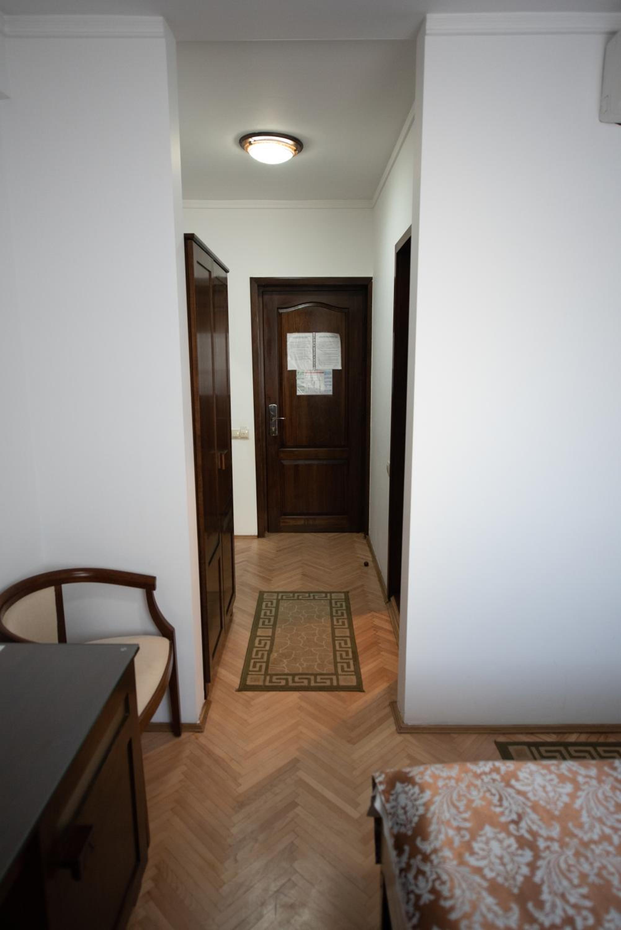Double or Twin Room - Photo 14