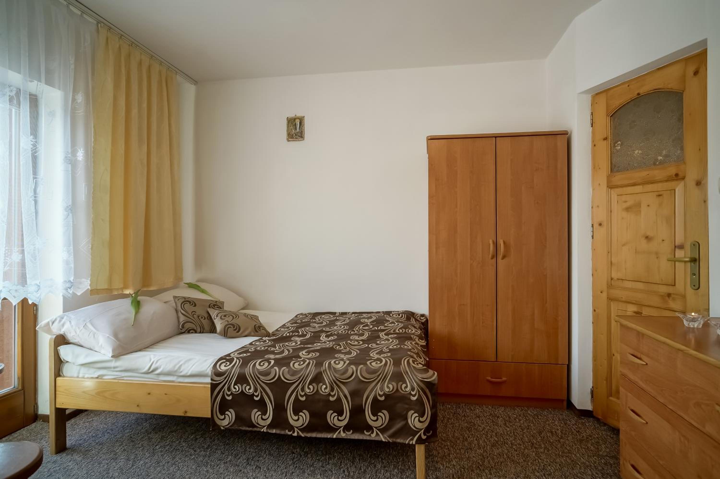 Double or Twin Room photo 1