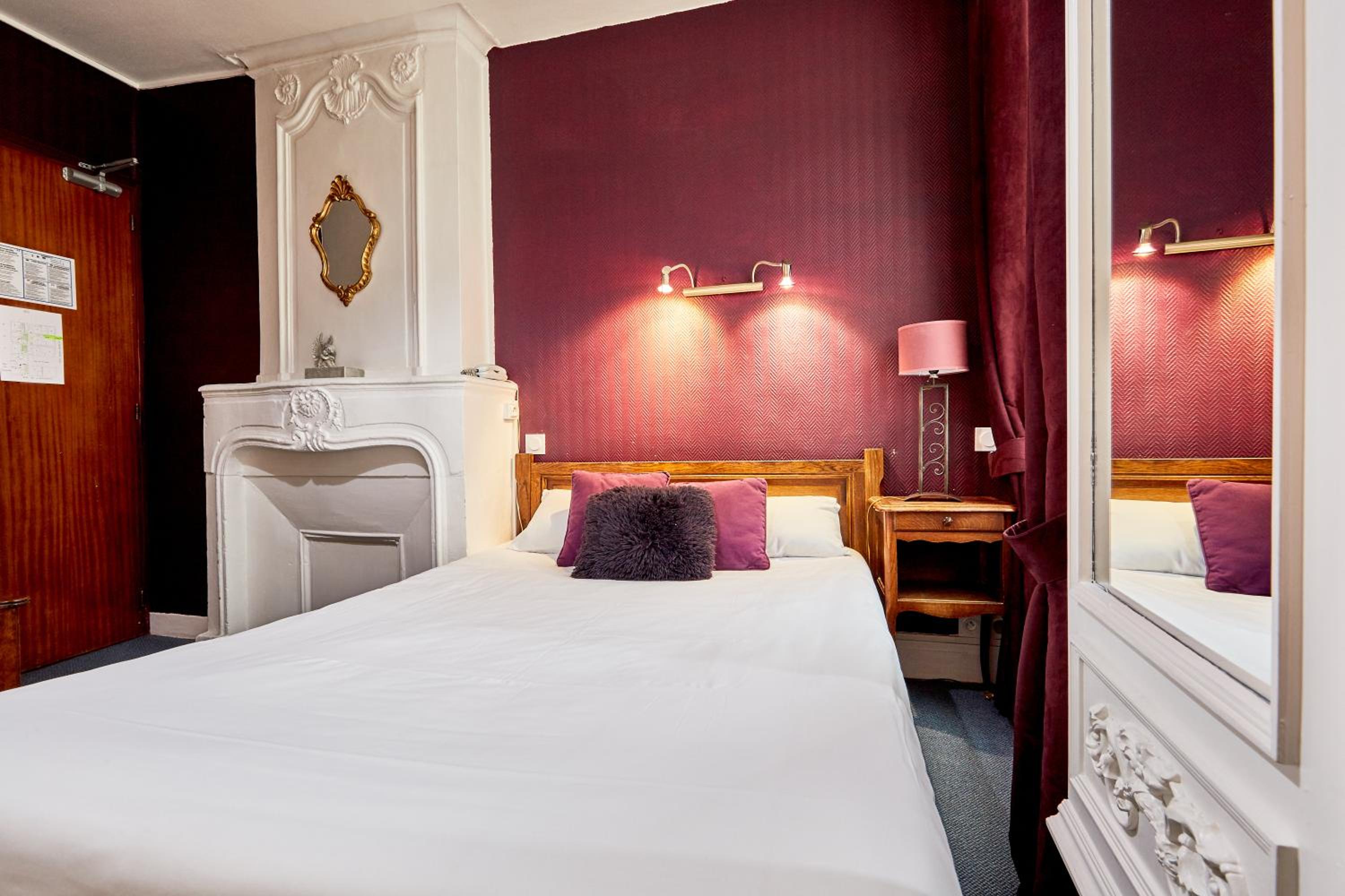 Large Double Room photo 2