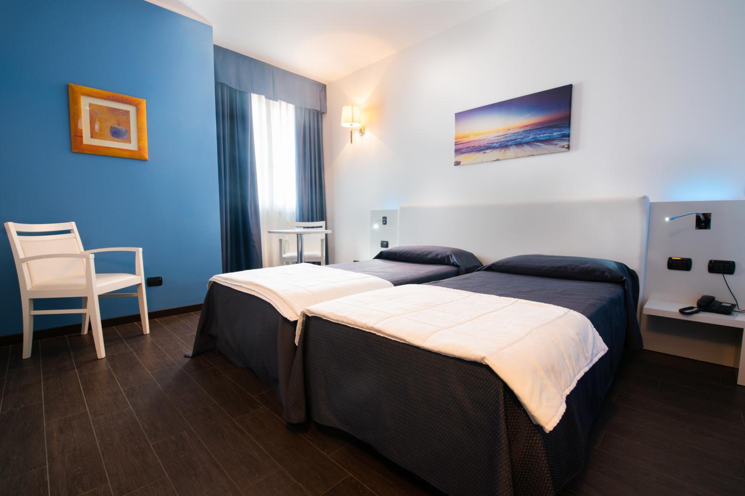 Double Or Twin Room - Single Use photo 3
