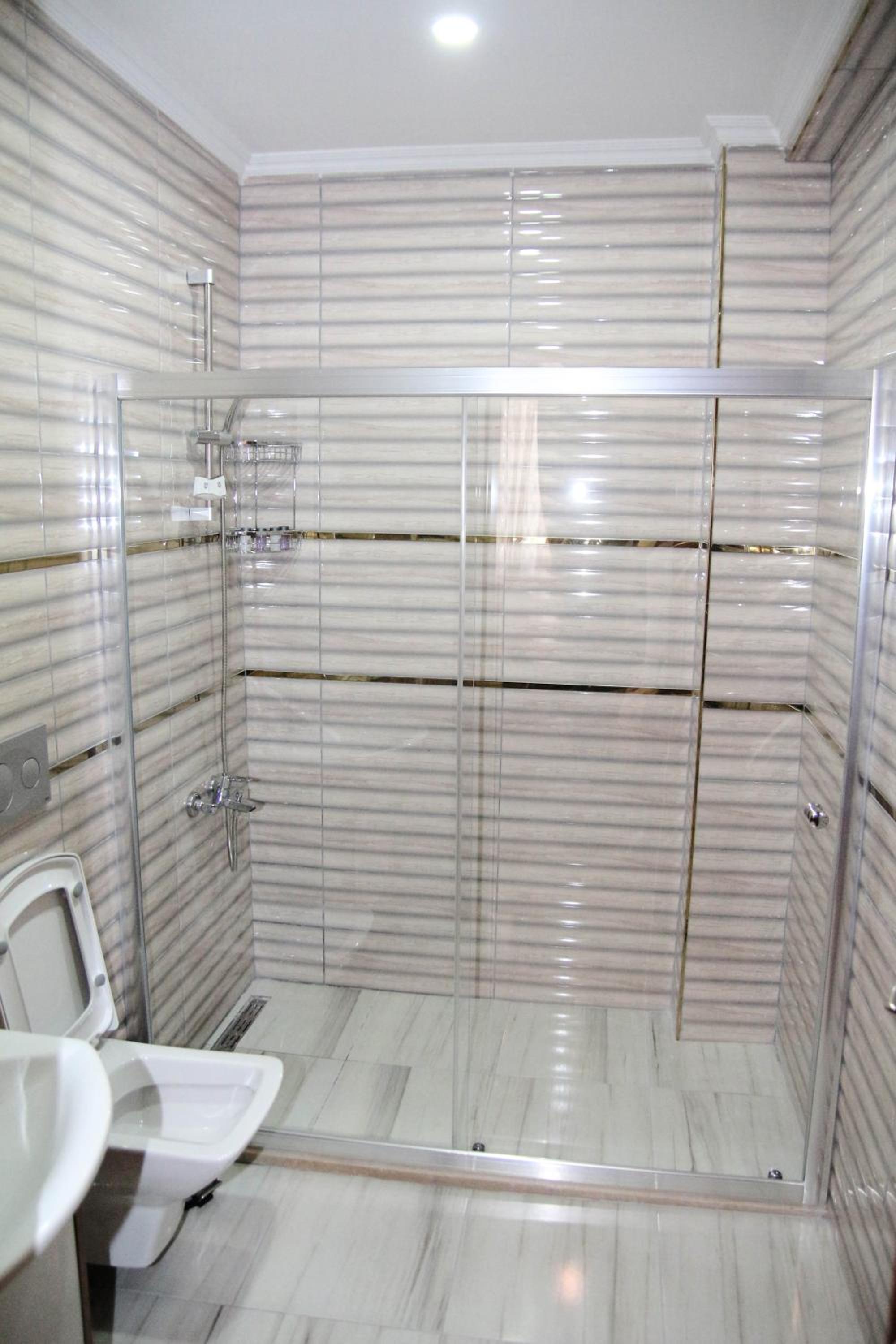 Quadruple Room with Balcony photo 3