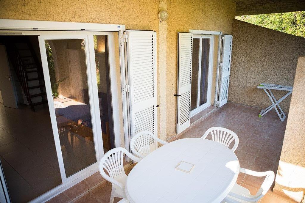 Apartment with Garden View photo 3