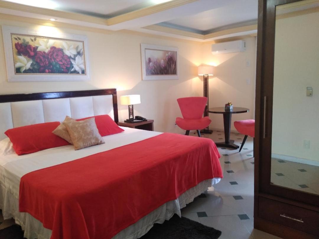 Master Suite photo 2