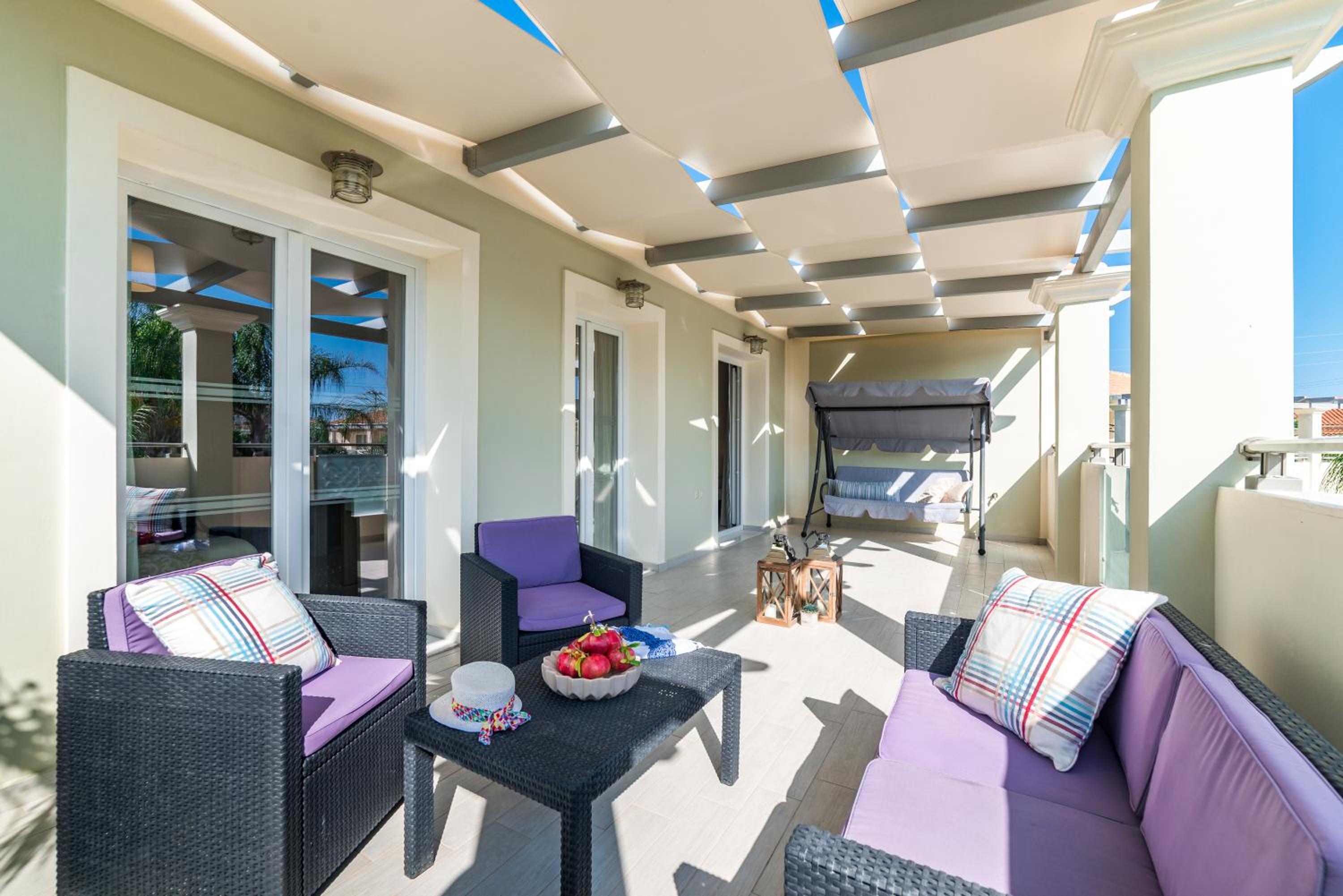 Three-Bedroom Villa - Photo 20