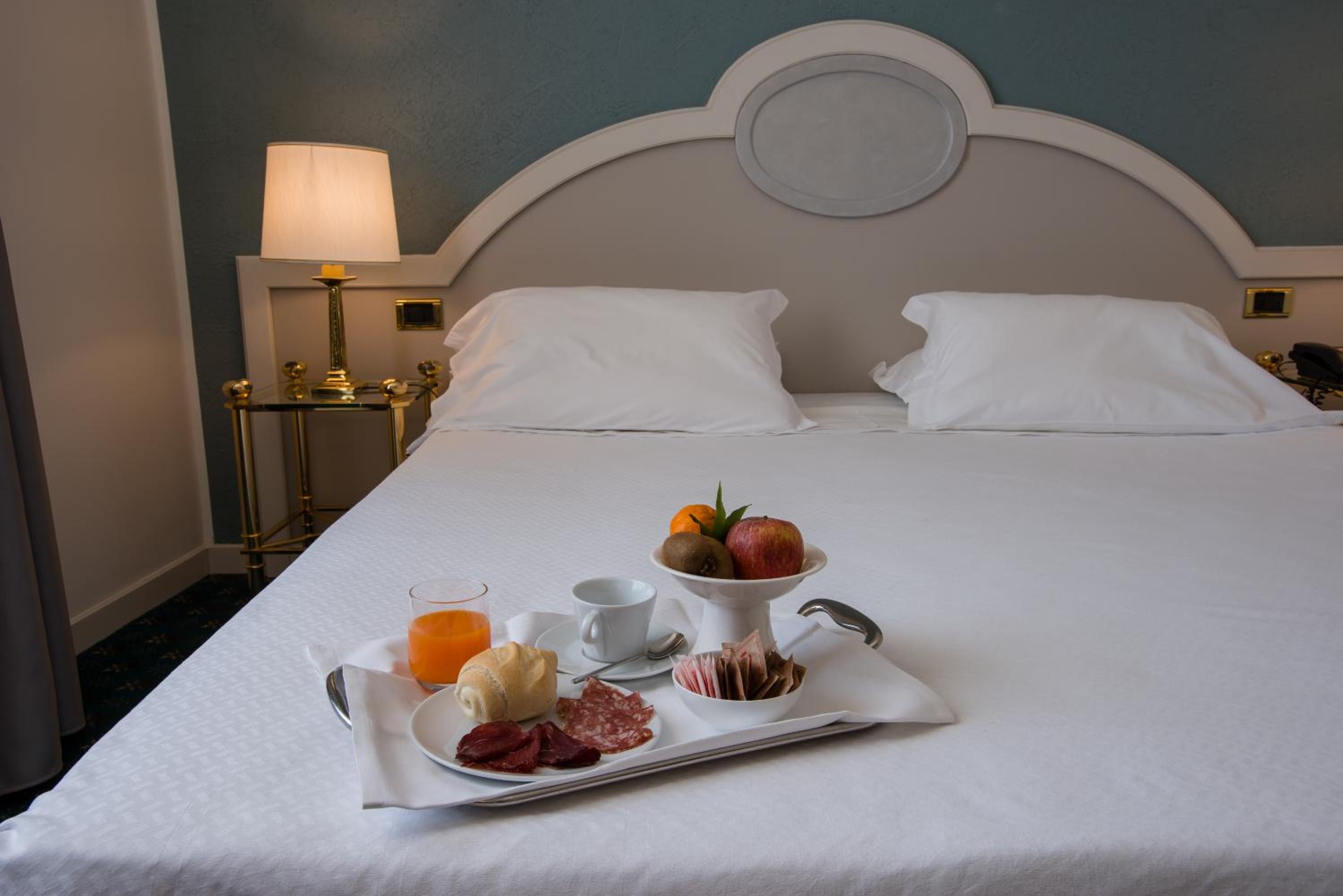Superior Double Room - Photo 3