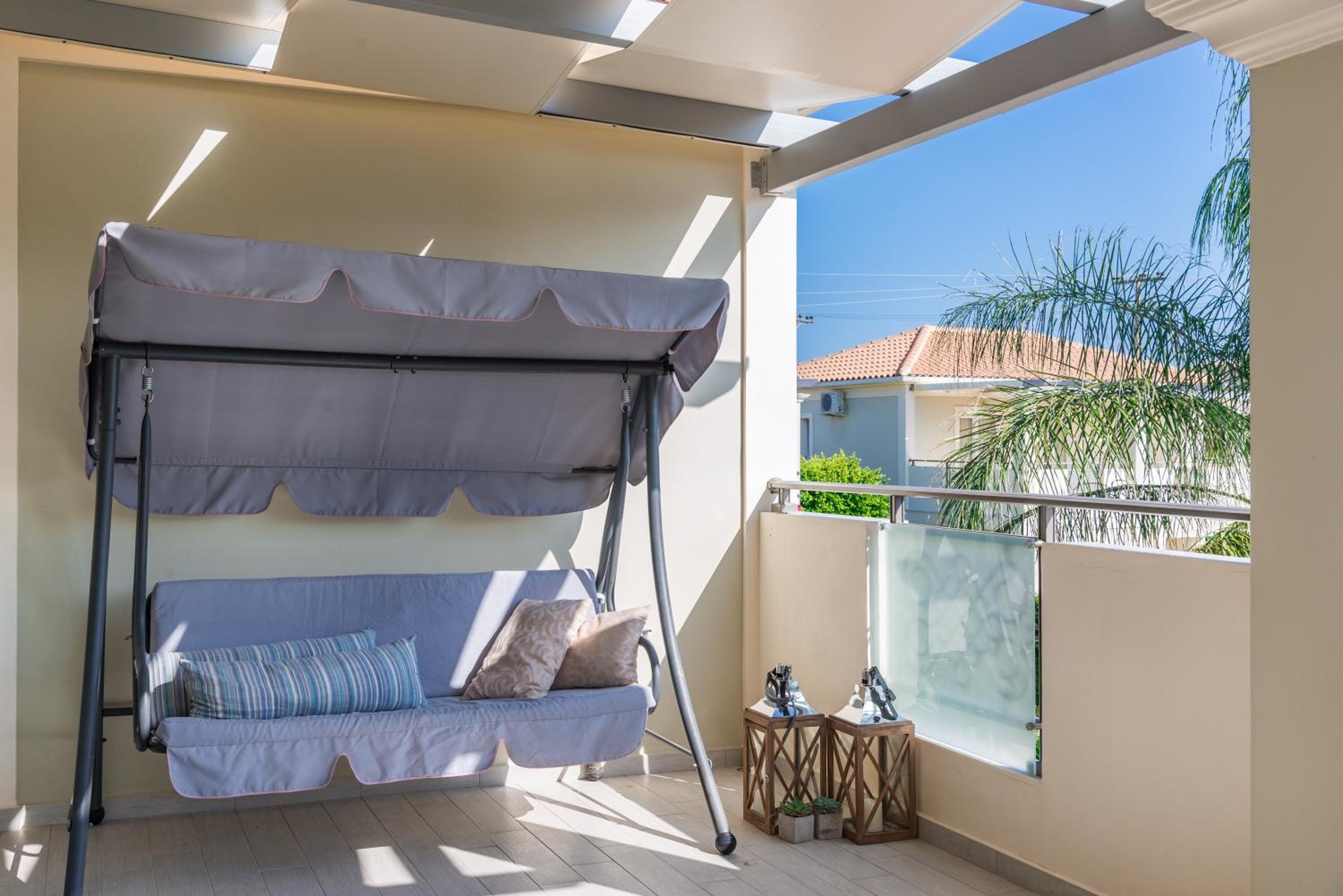 Three-Bedroom Villa - Photo 19