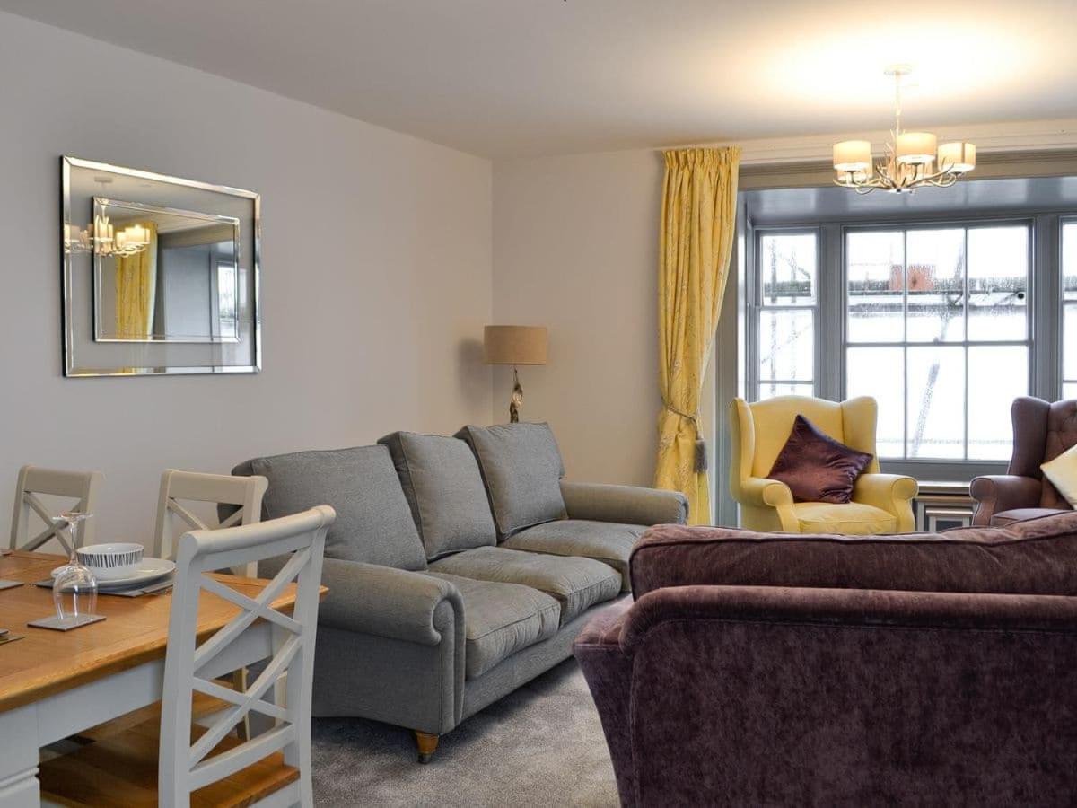 Three-Bedroom Apartment - Photo 1