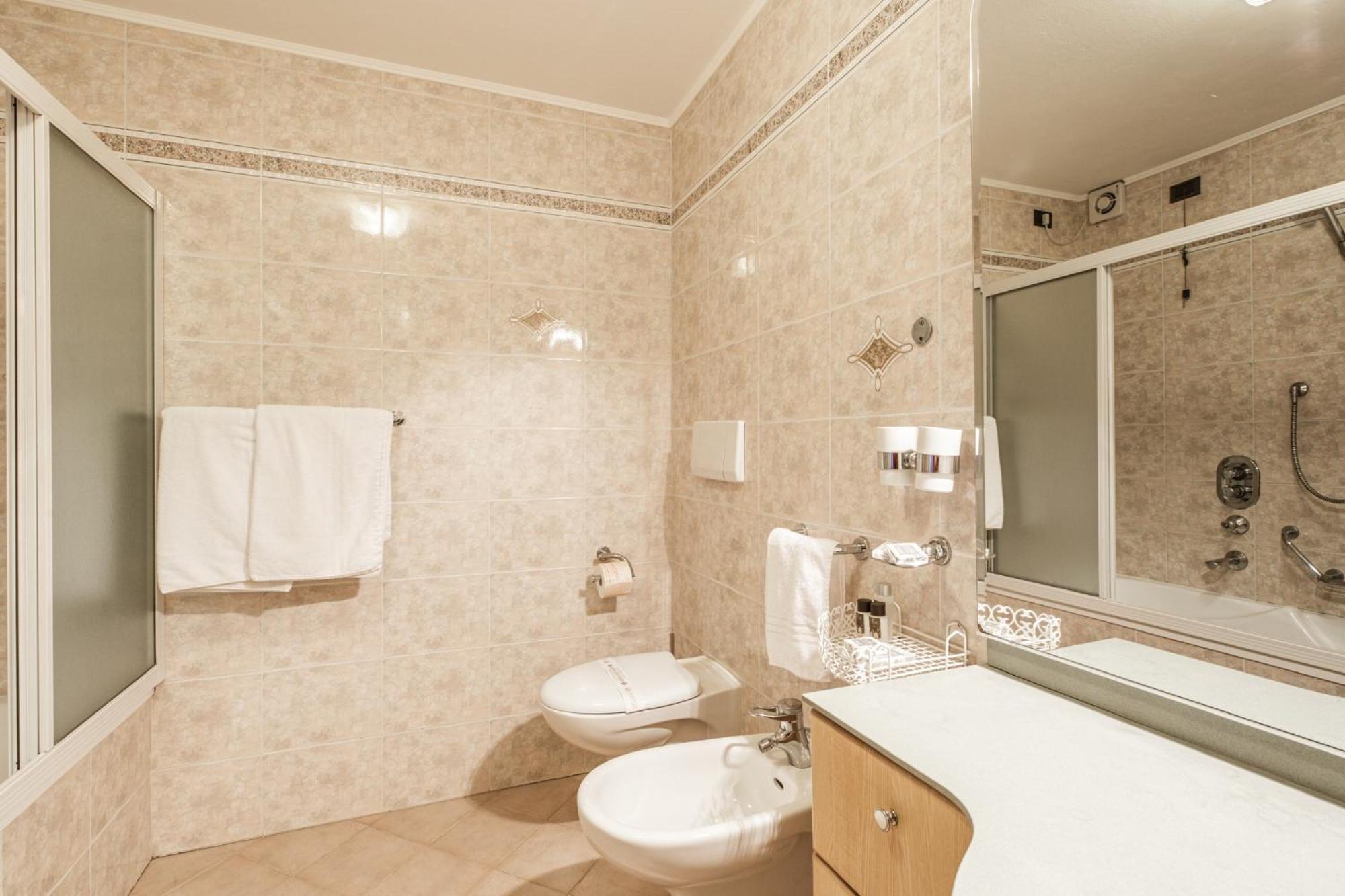 Standard Quadruple Room photo 3