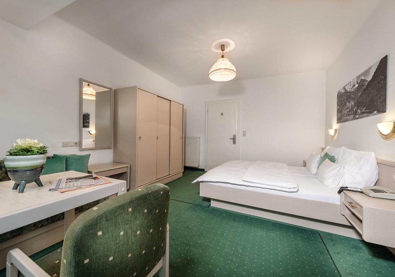 Single Room with Shower