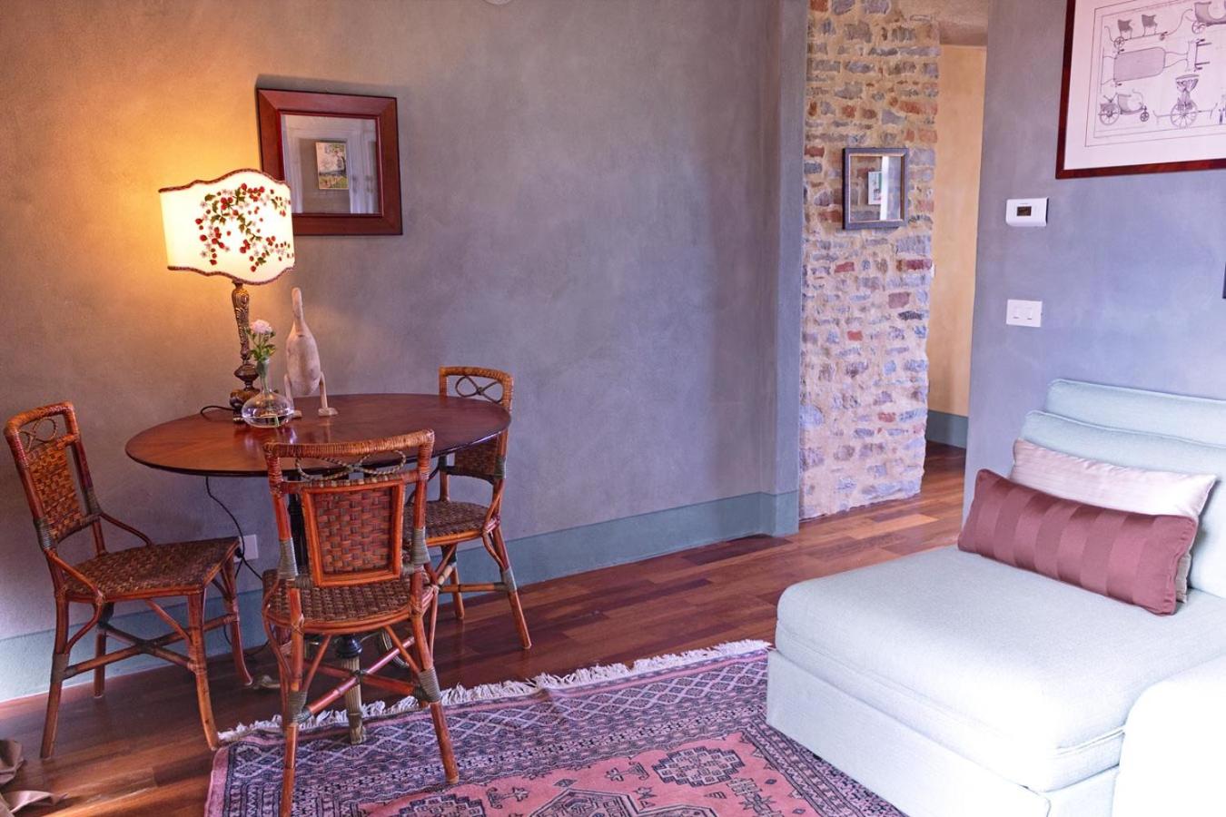 Suite with Balcony photo 2