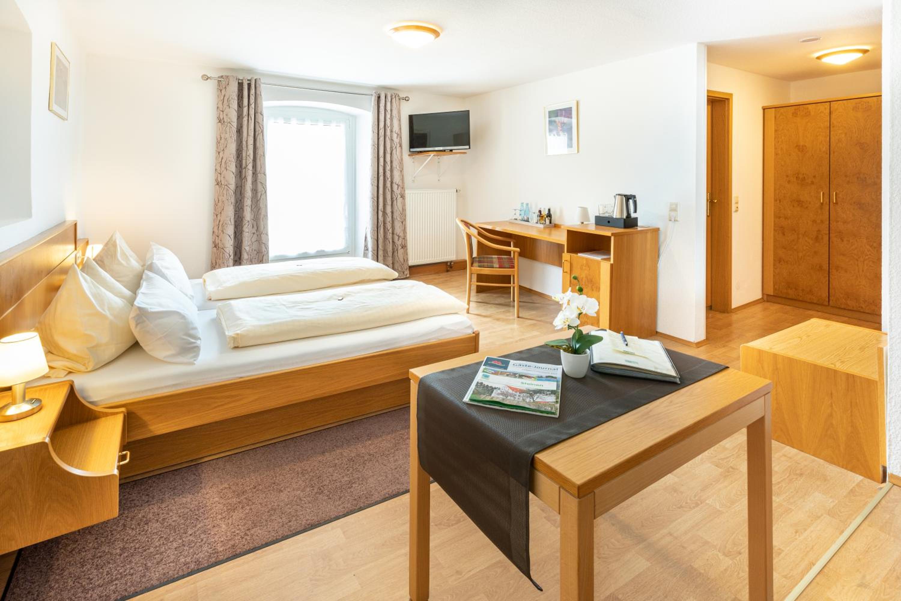 Deluxe Double Room with Balcony