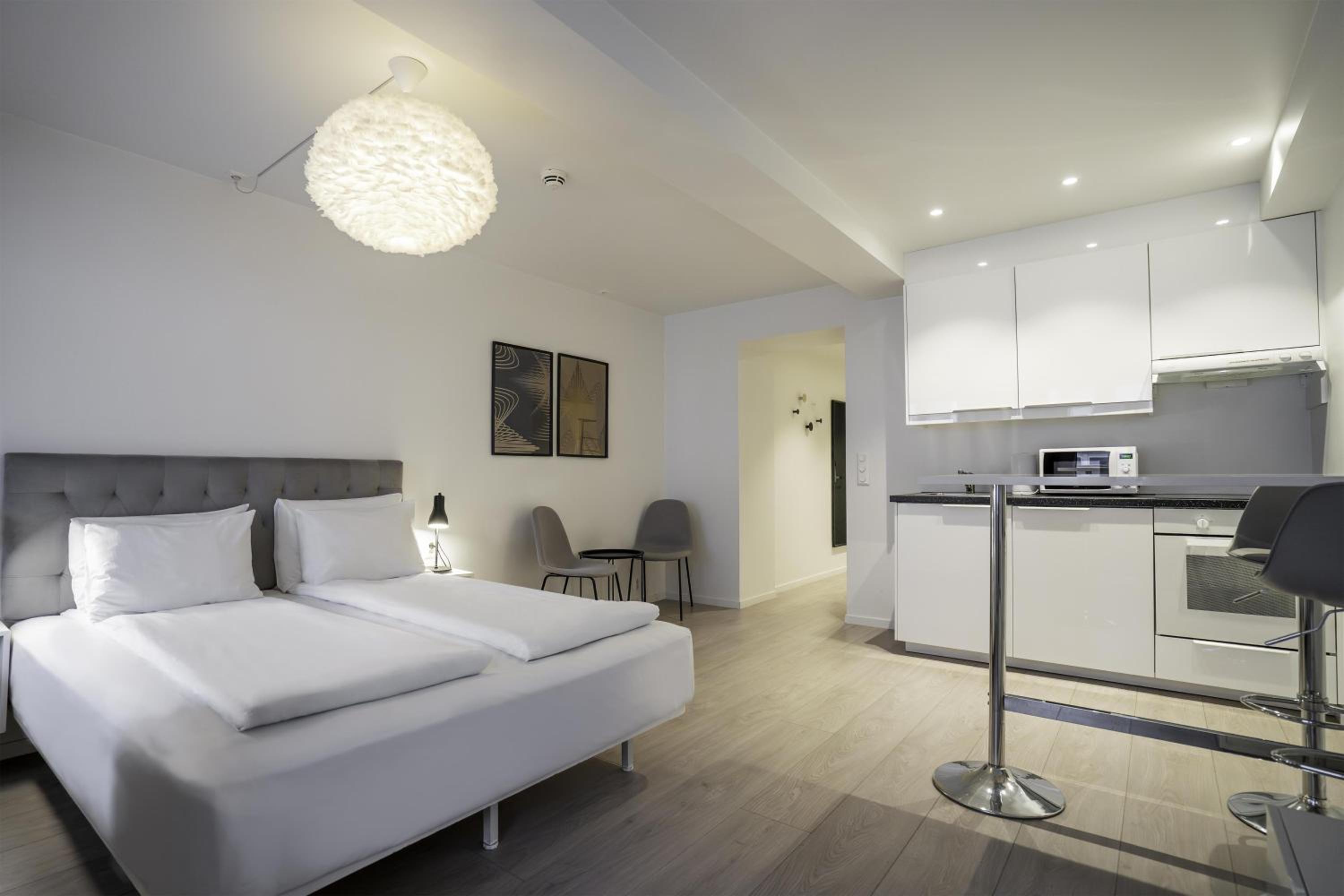 Studio Apartment