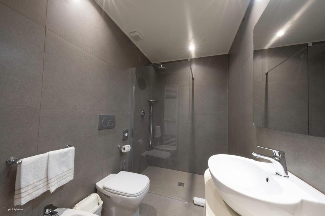 Superior Double or Twin Room - Photo 11