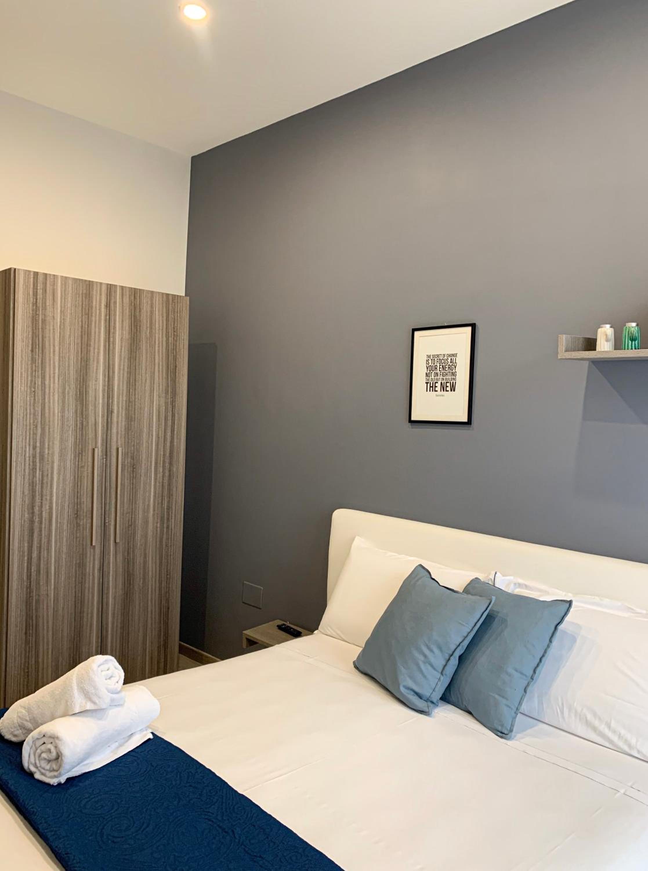 Double Room with Balcony photo 2