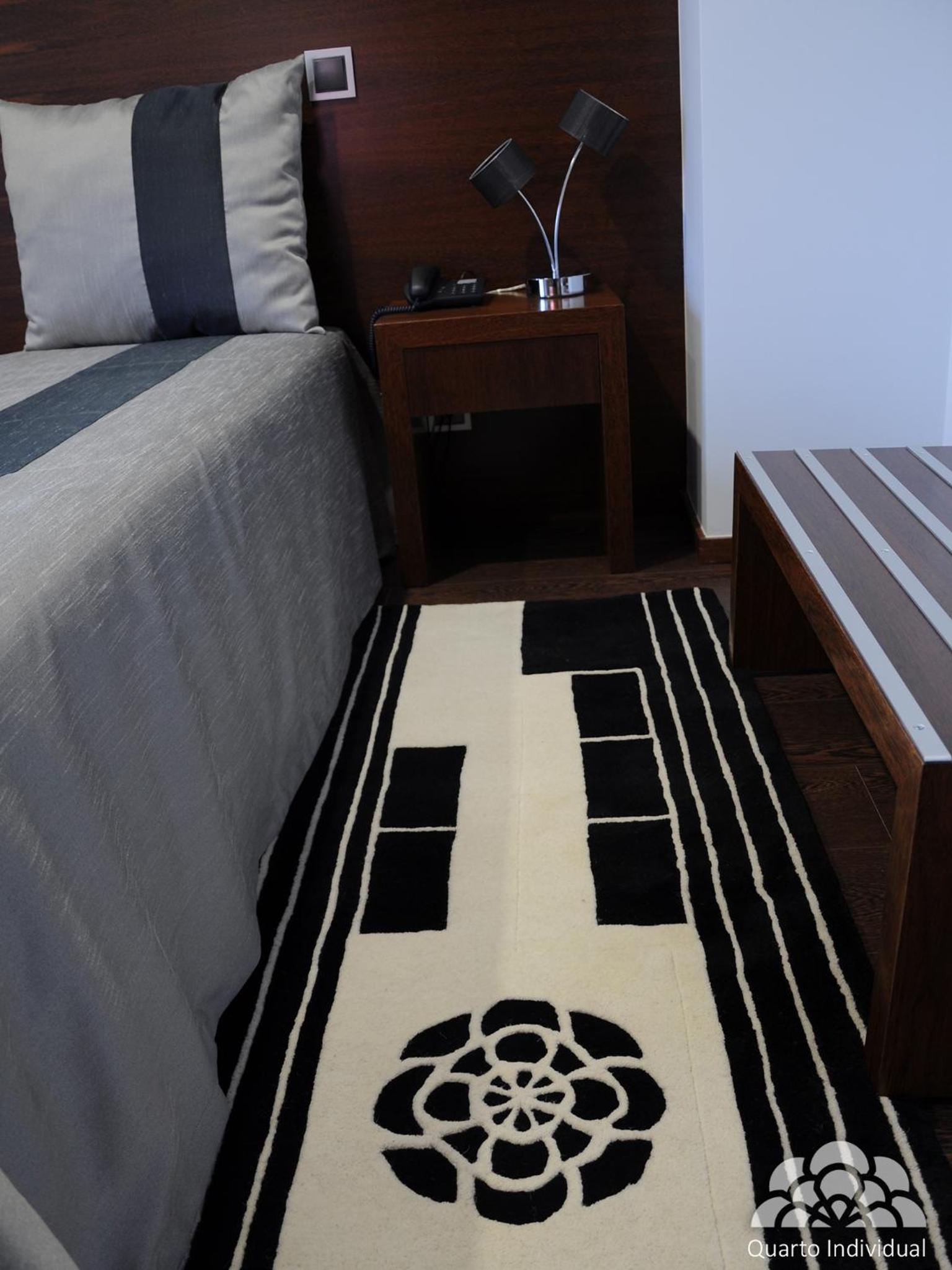 Standard Double or Twin Room photo 3