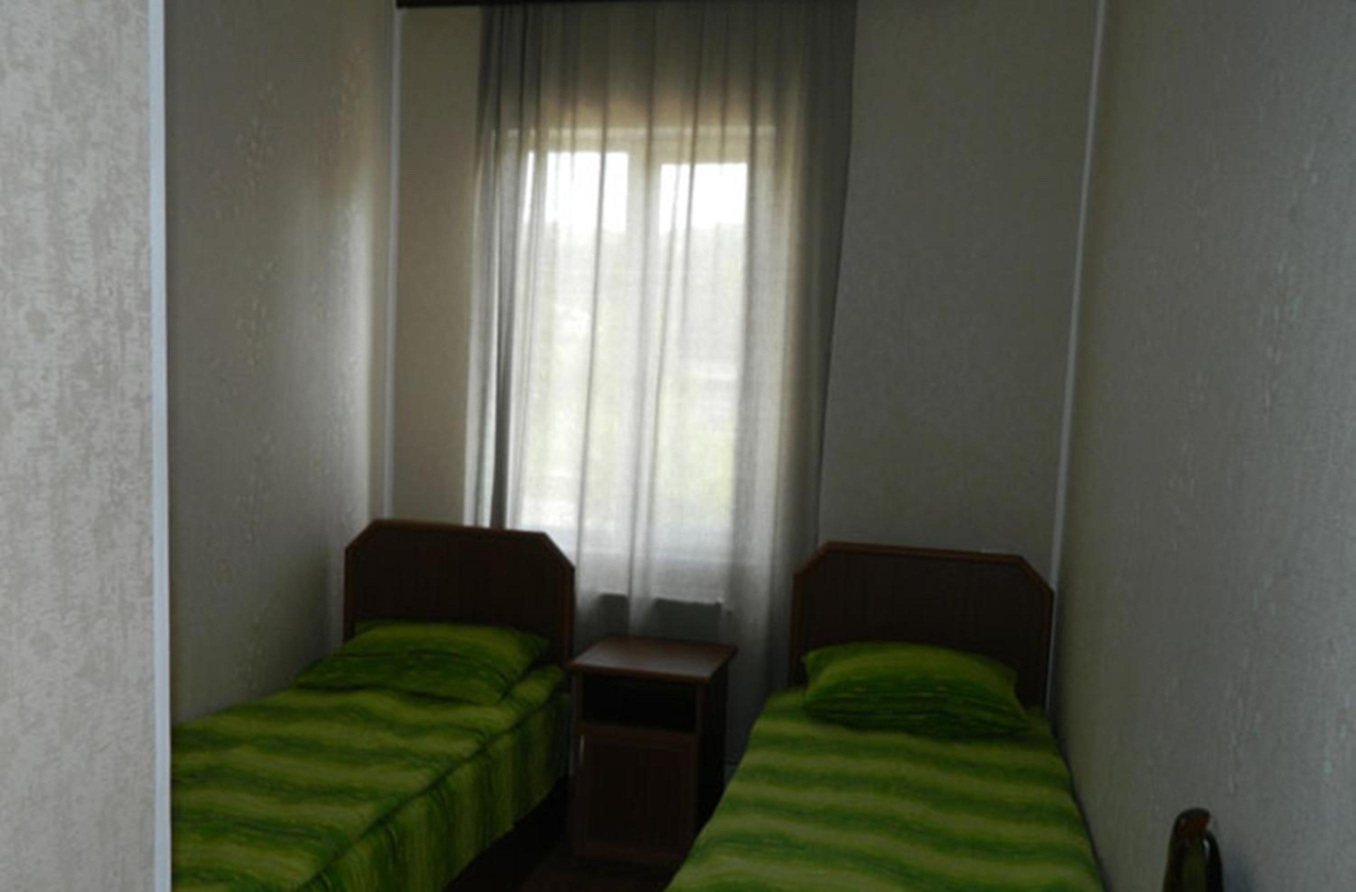 Economy Twin Room