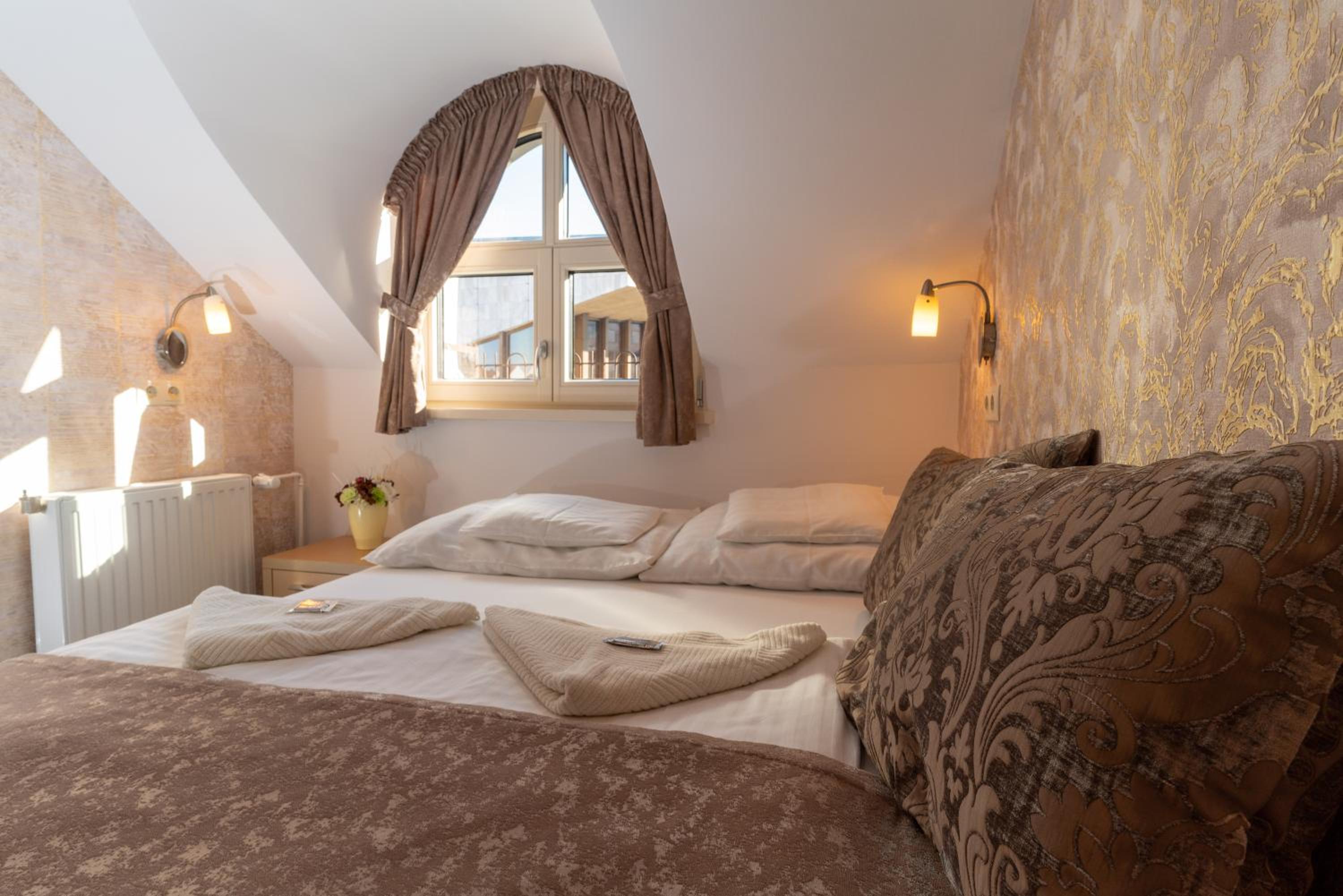 Double Room - Photo 1