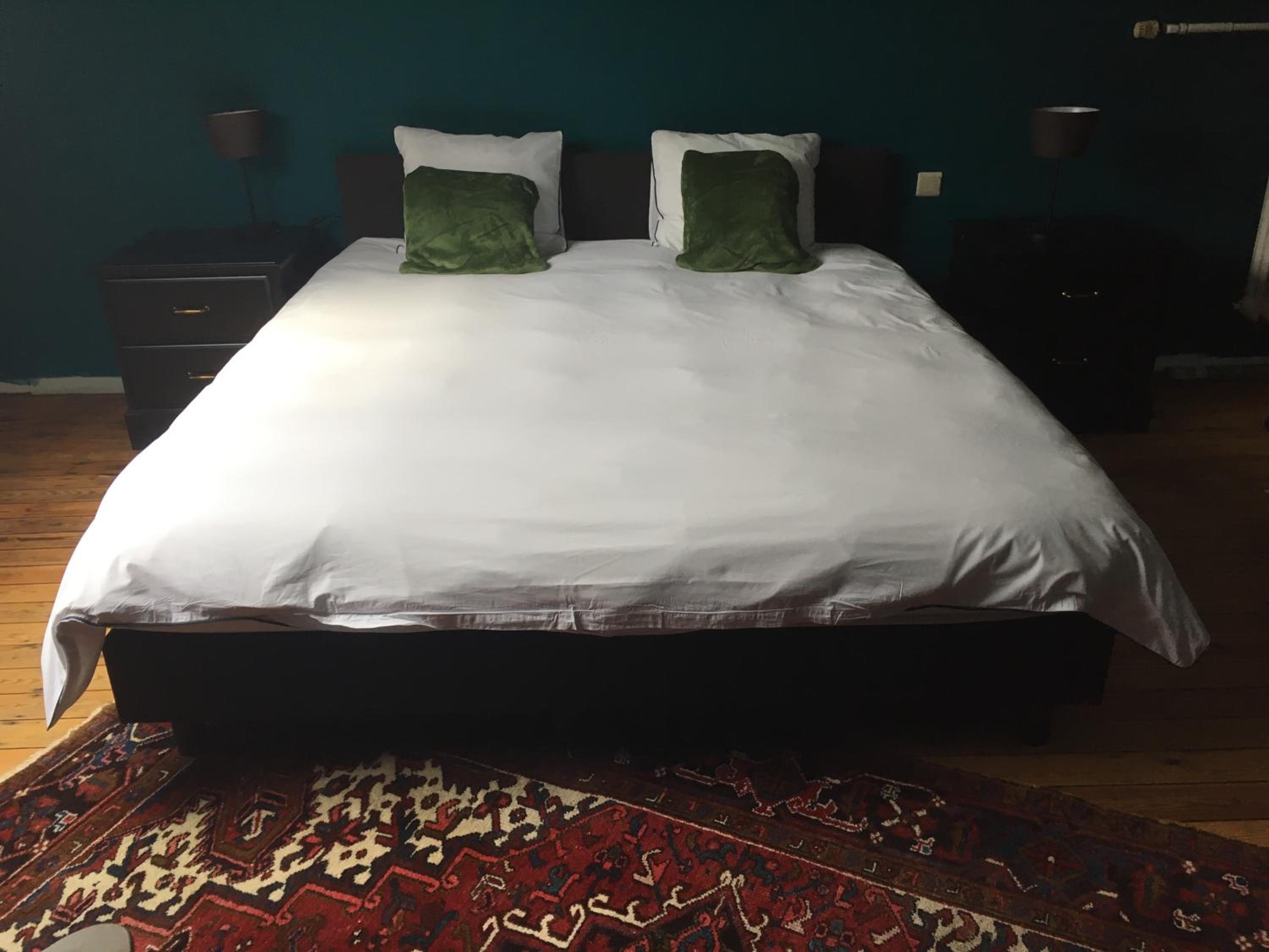 One-Bedroom Apartment - Photo 11