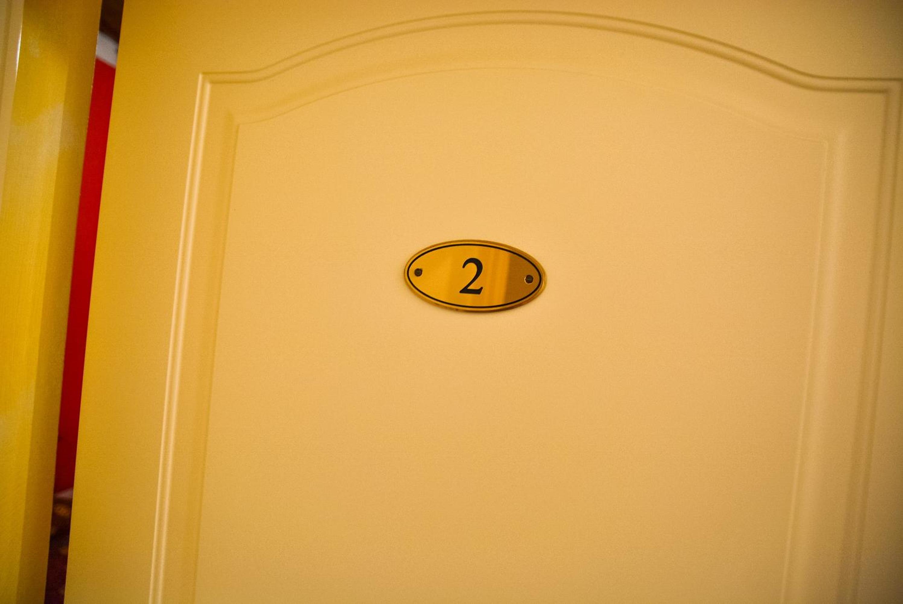 Deluxe Double Room with Extra Bed - Photo 2
