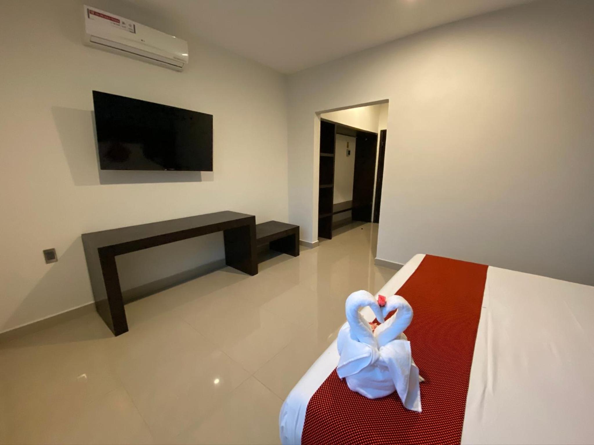 Suite - Photo 4