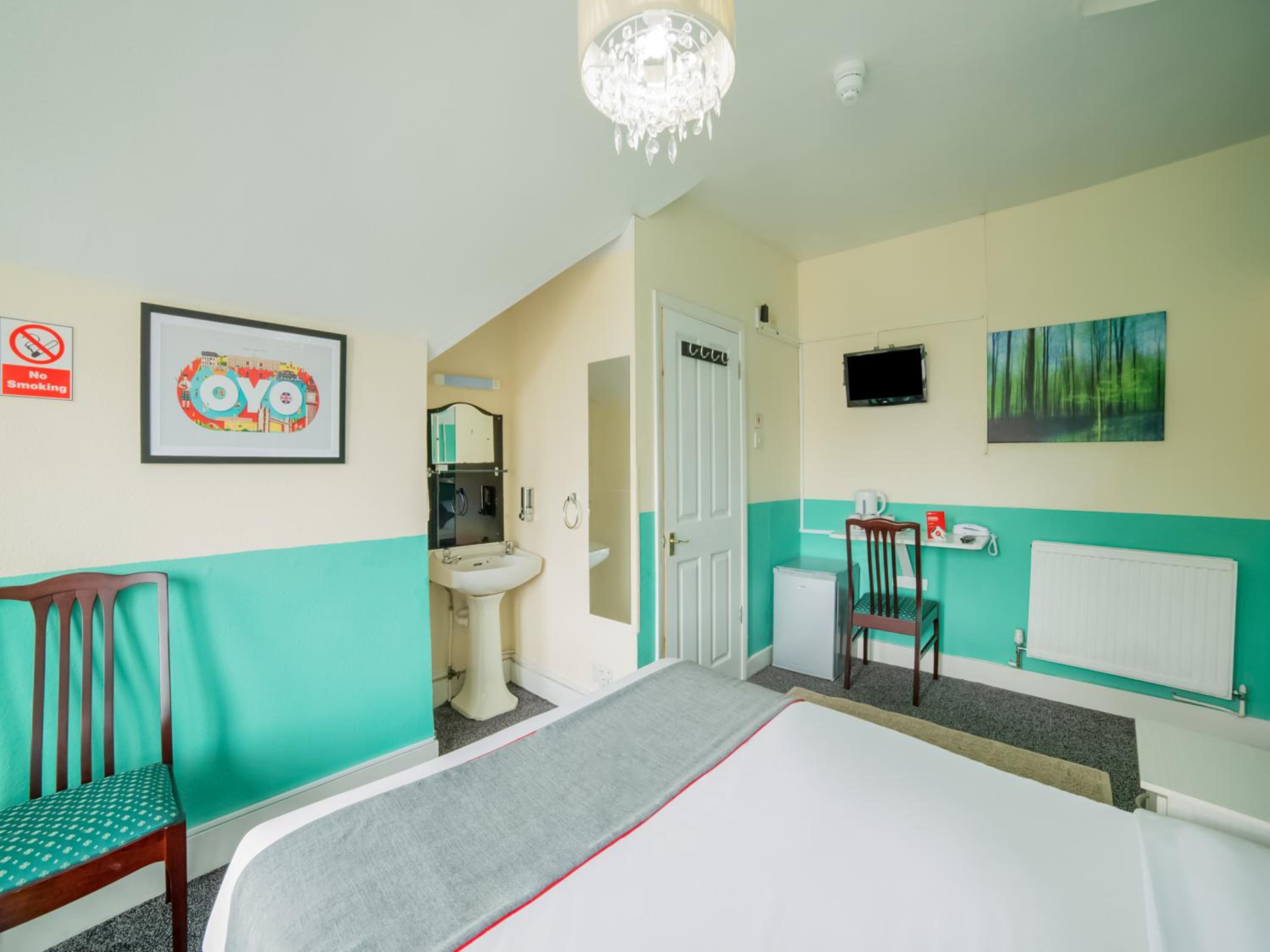 Deluxe Triple Room - Photo 3